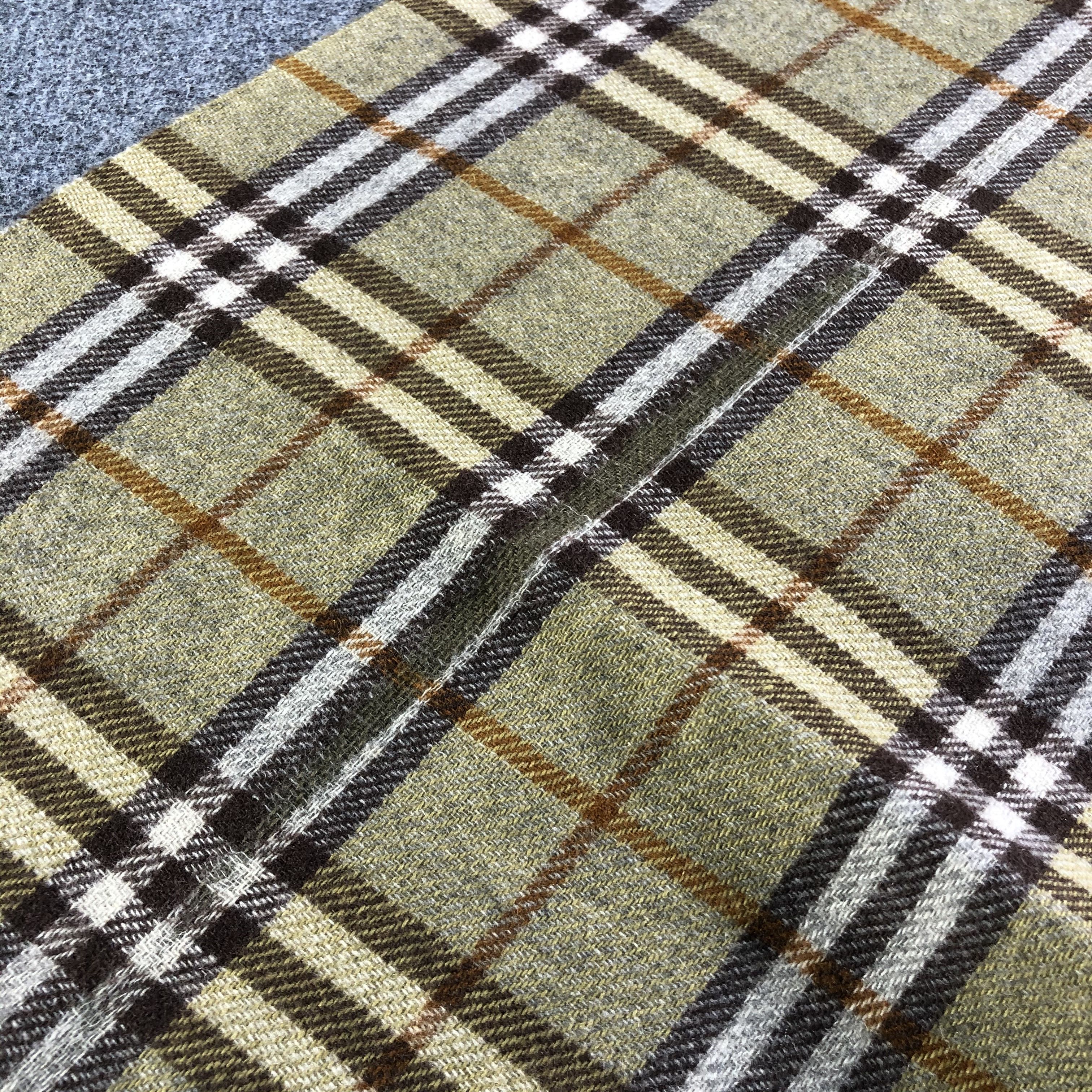 Burberry Burberry Cashmere Scarf / Muffler / Neckwear Size ONE SIZE - 3 Thumbnail