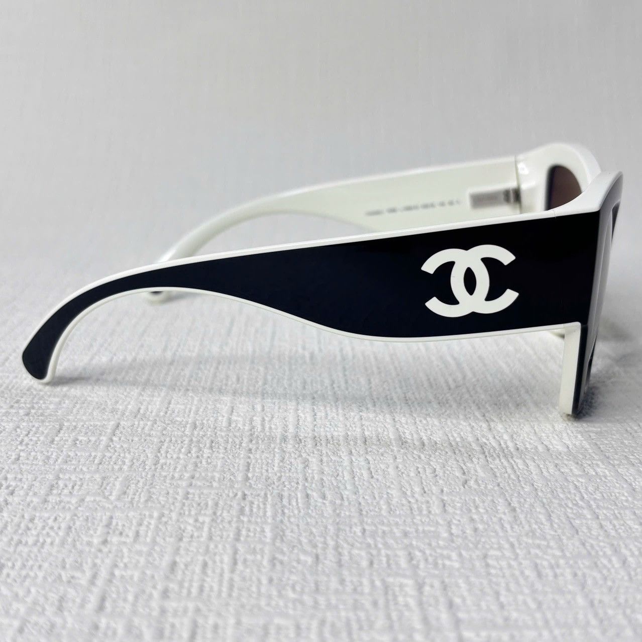 Chanel CHANEL 0CH6058 Size ONE SIZE - 5 Thumbnail