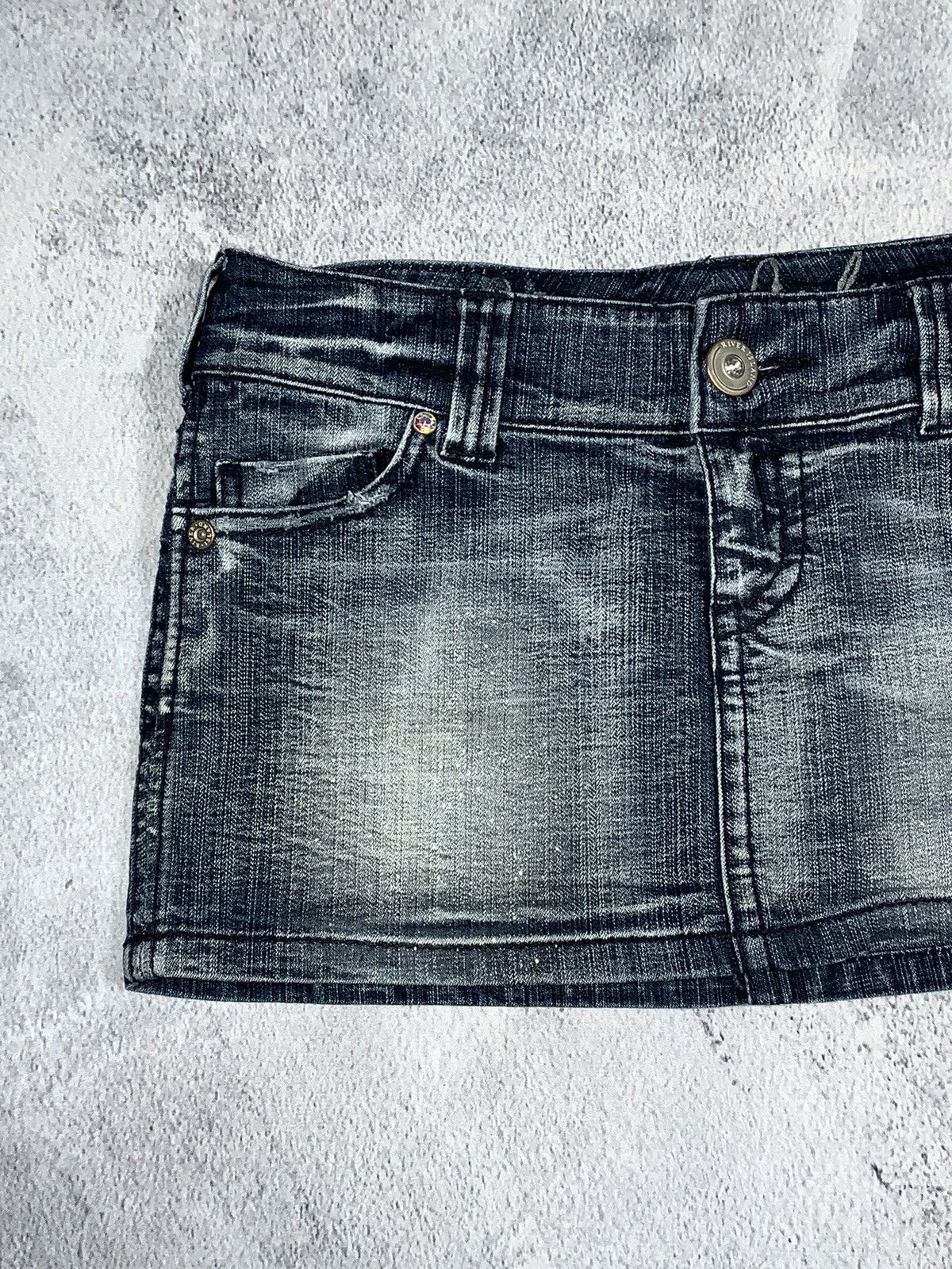 Vintage Vintage Y2K glitters faded denim mini skirt Japanese style Size 30" / US 8 / IT 44 - 3 Thumbnail