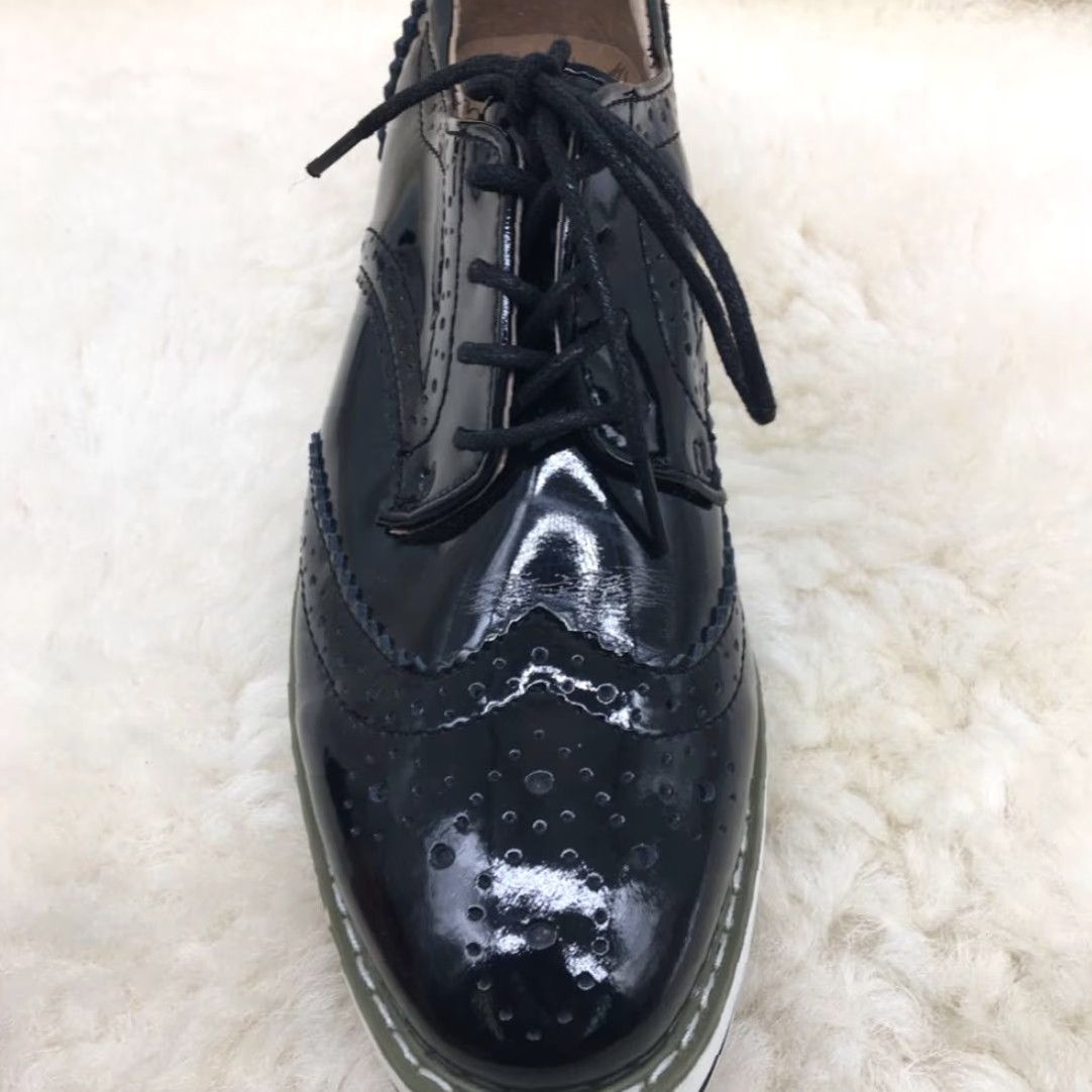 Vintage Women’s Black Patent Wingtip Oxford Shoes Casual Workwear Travel US 9.5 EU 41 Size XS / US 0-2 / IT 36-38 - 3 Thumbnail
