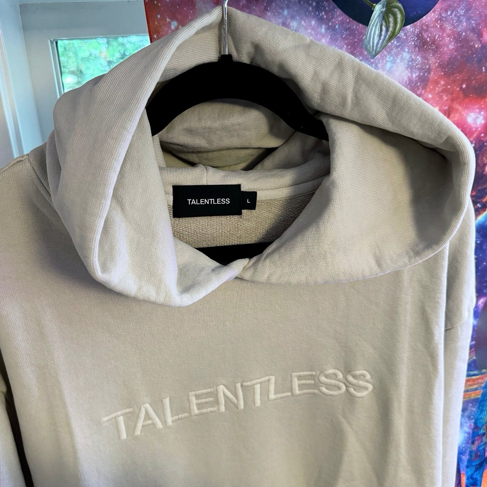 Talentless •NWT• TALENTLESS embroidered Logo Hoodie in Bone • Large Size US L / EU 52-54 / 3 - 6 Thumbnail