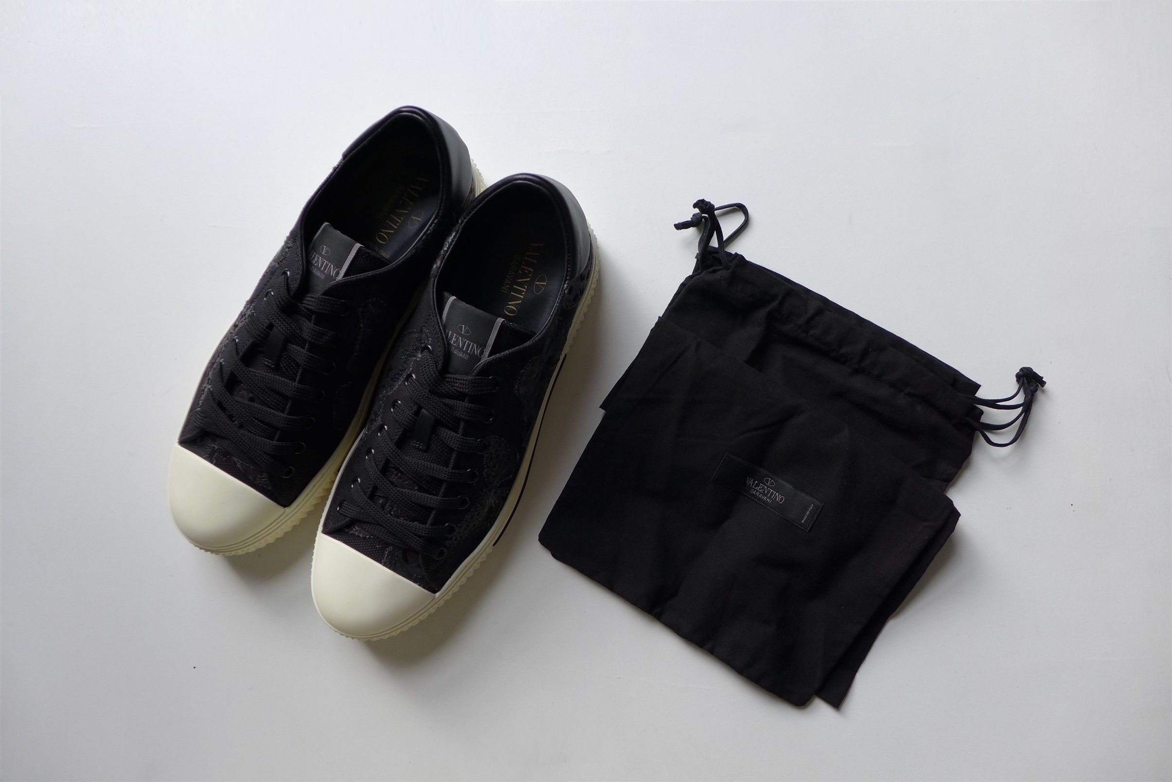 Valentino Valentino CamuButterfly Embroidered Black Sneakers Size US 10 / EU 43 - 2 Thumbnail