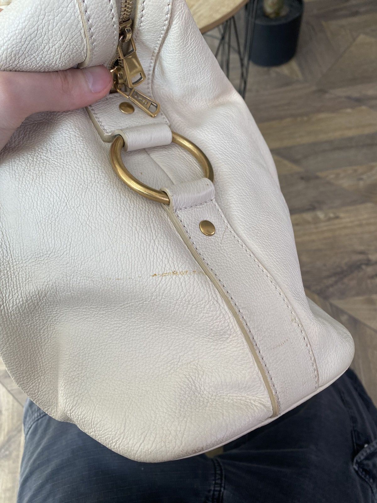Yves Saint Laurent Vintage Yves Saint Laurent Cream Leather "Large Muse" Bag Size ONE SIZE - 15 Thumbnail