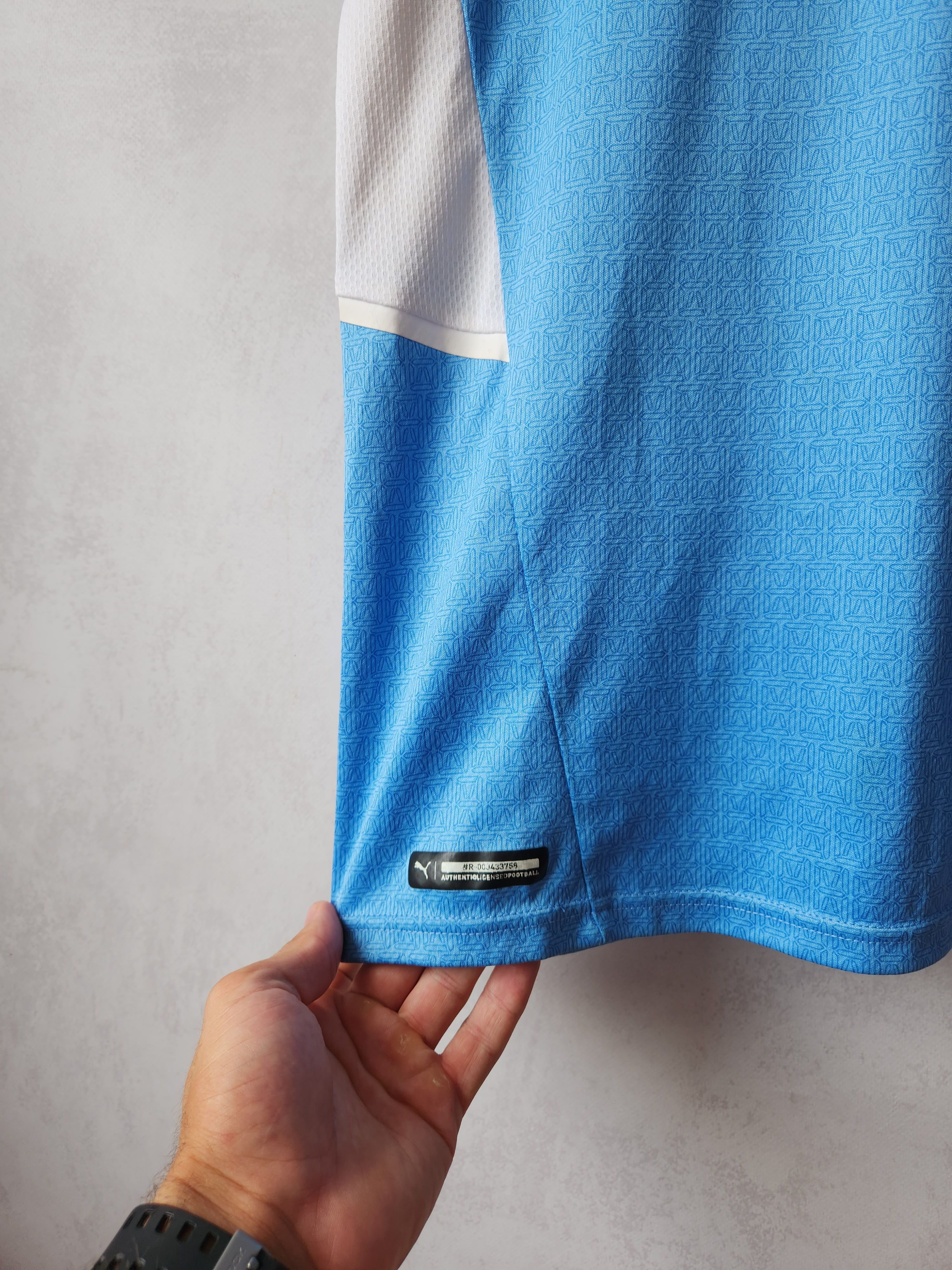 Puma × Vintage 2017-2018 Manchester City Raheem Sterling Puma Jersey Size US L / EU 52-54 / 3 - 4 Thumbnail