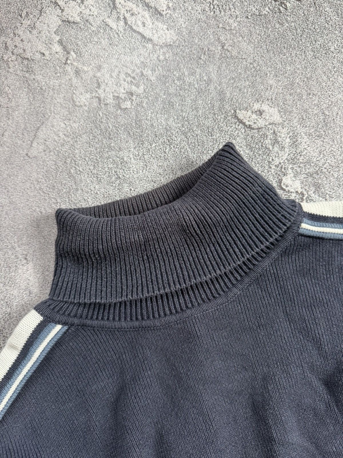 Tommy Hilfiger × Vintage Toomy Hilfiger L turtleneck sweater knitwear jumper pullover Size US L / EU 52-54 / 3 - 4 Thumbnail