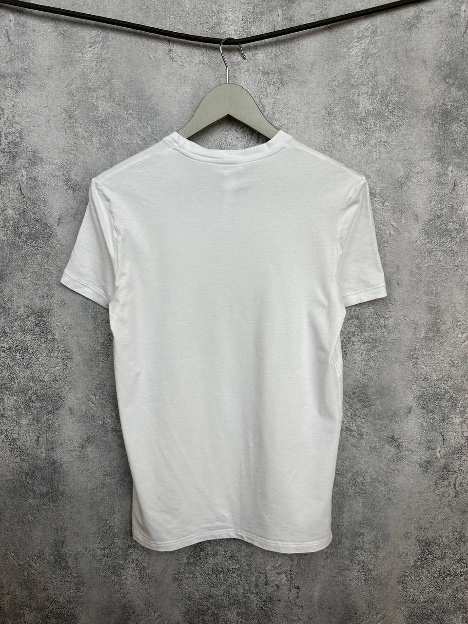 Dolce & Gabbana Dolce & Gabbana White T-Shirt Small Logo Crest Tee Slim Fit Size XS / US 0-2 / IT 36-38 - 2 Thumbnail