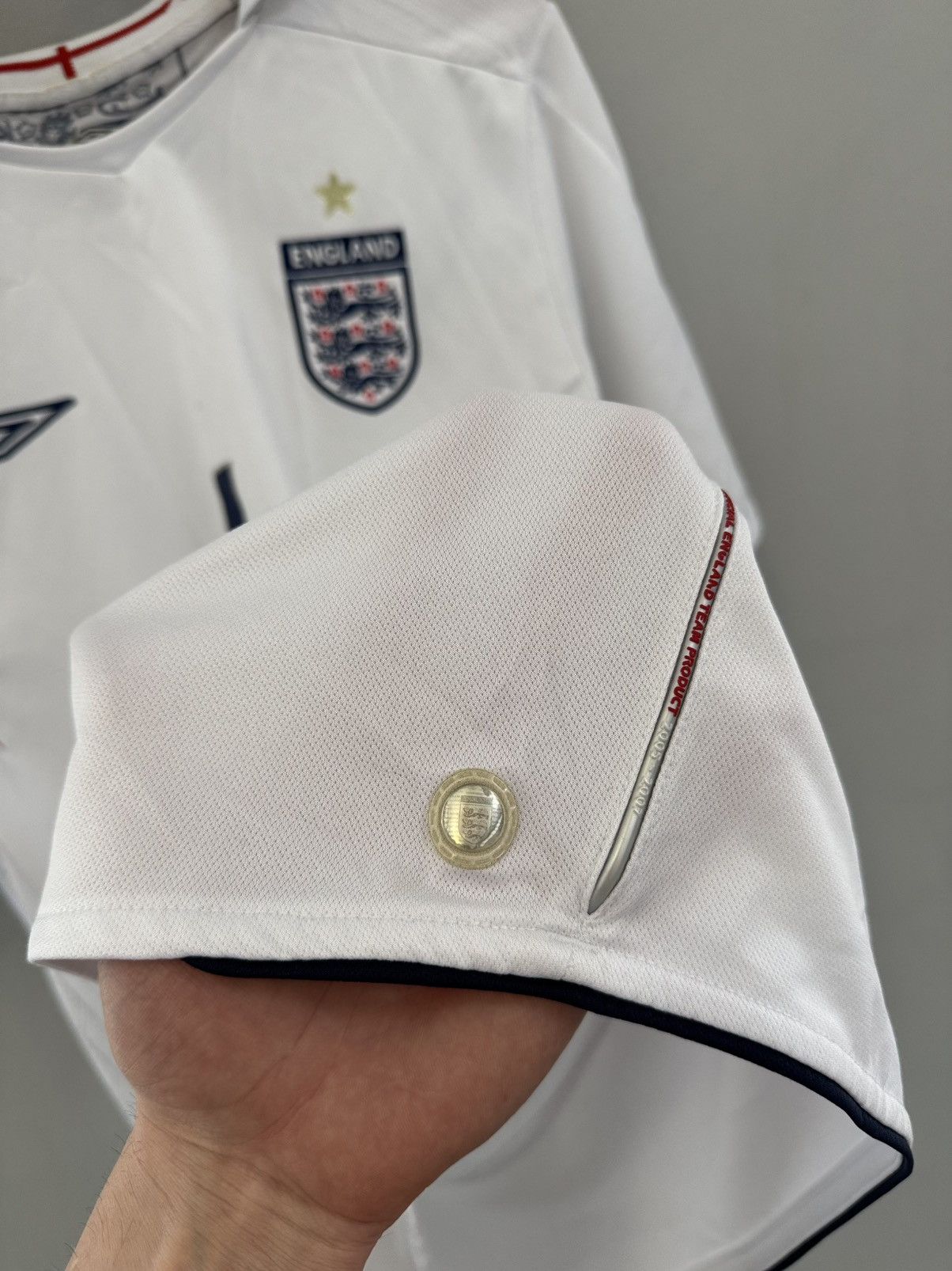 Umbro × Vintage Umbro England 2007/2009 #4 Gerrard Football Jersey Size US L / EU 52-54 / 3 - 6 Thumbnail