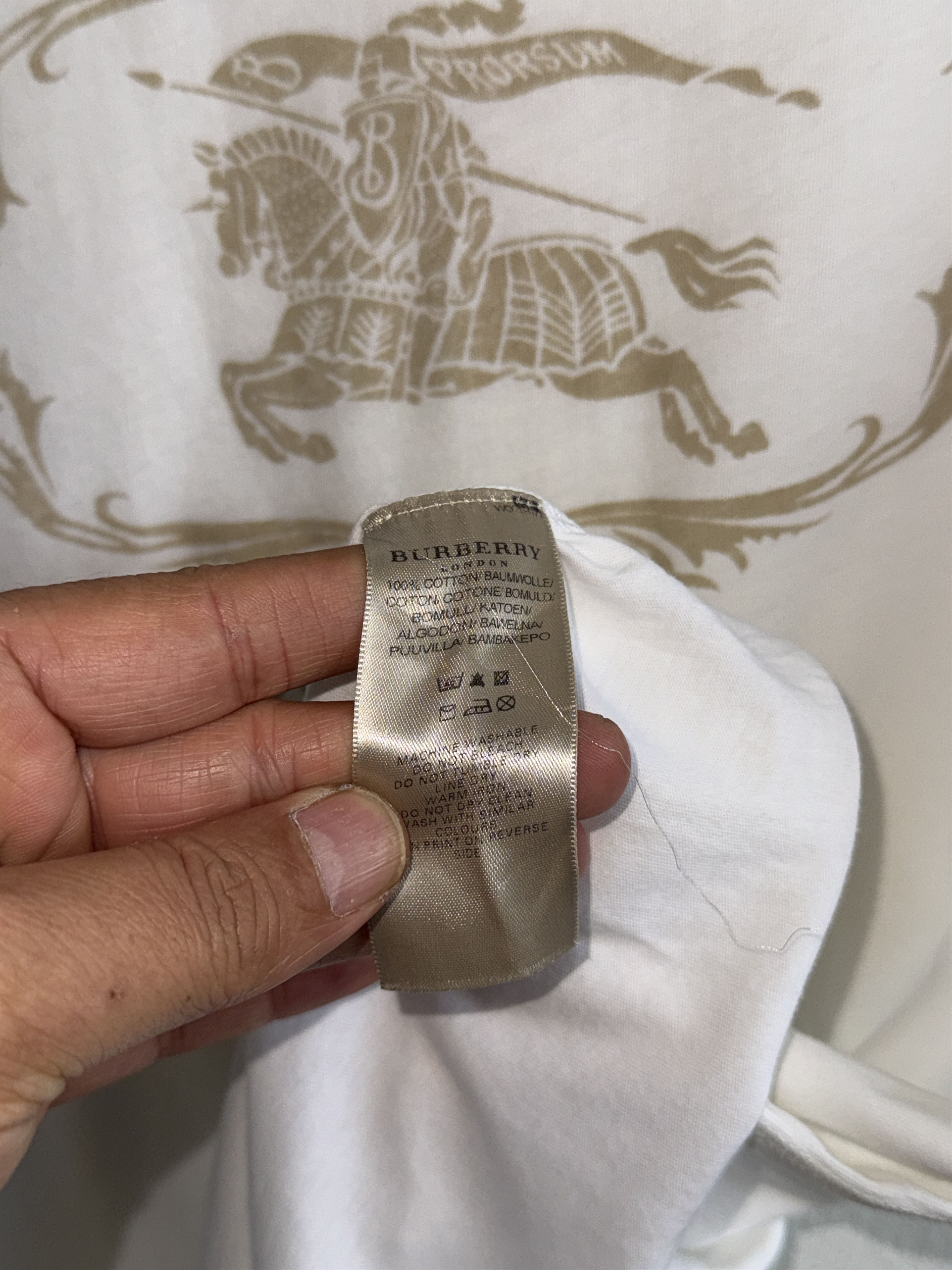 Burberry Burberry London Authentic Prorsum Warrior Print T-Shirt Size L / US 10 / IT 46 - 5 Thumbnail