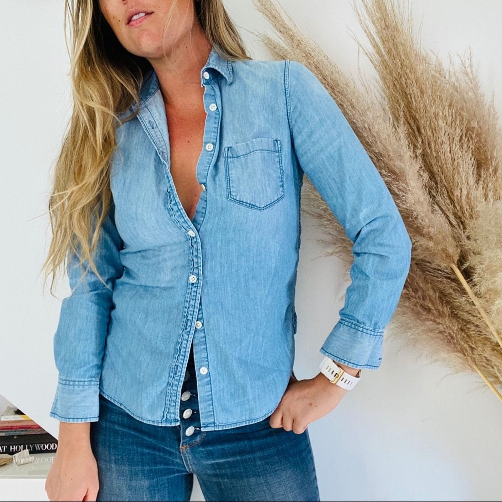J Crew Blue Denim Jean White Button Down Blouse Shirt Top, Women's (Size Xs)