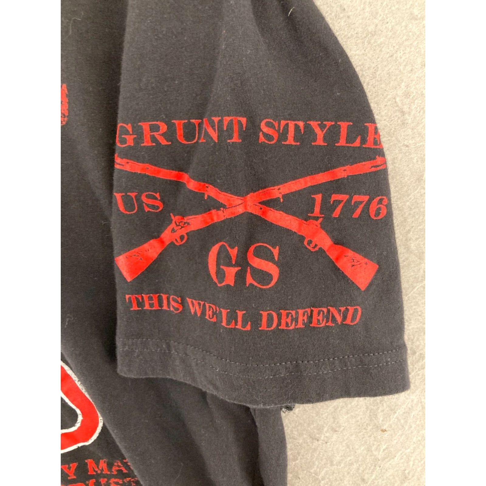 Vintage VINTAGE Grunt Style Shirt Men M Black Skull Crossbones Graphic Print Crew Neck Short Sleeve T-Shirt Med Adult Mens Size US M / EU 48-50 / 2 - 5 Thumbnail