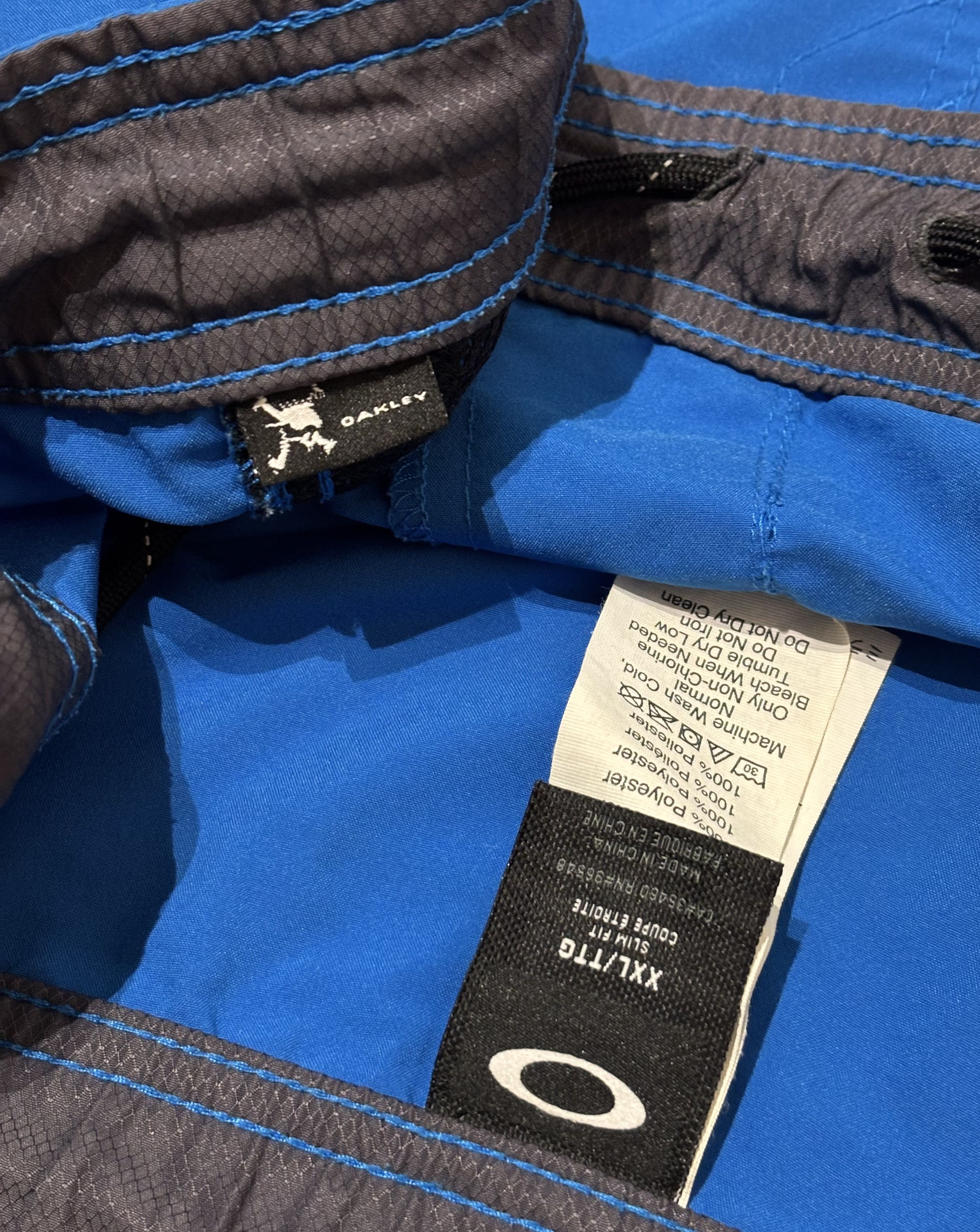 Oakley Oakley Sports Shorts Size XXL Size US 37 - 10 Thumbnail