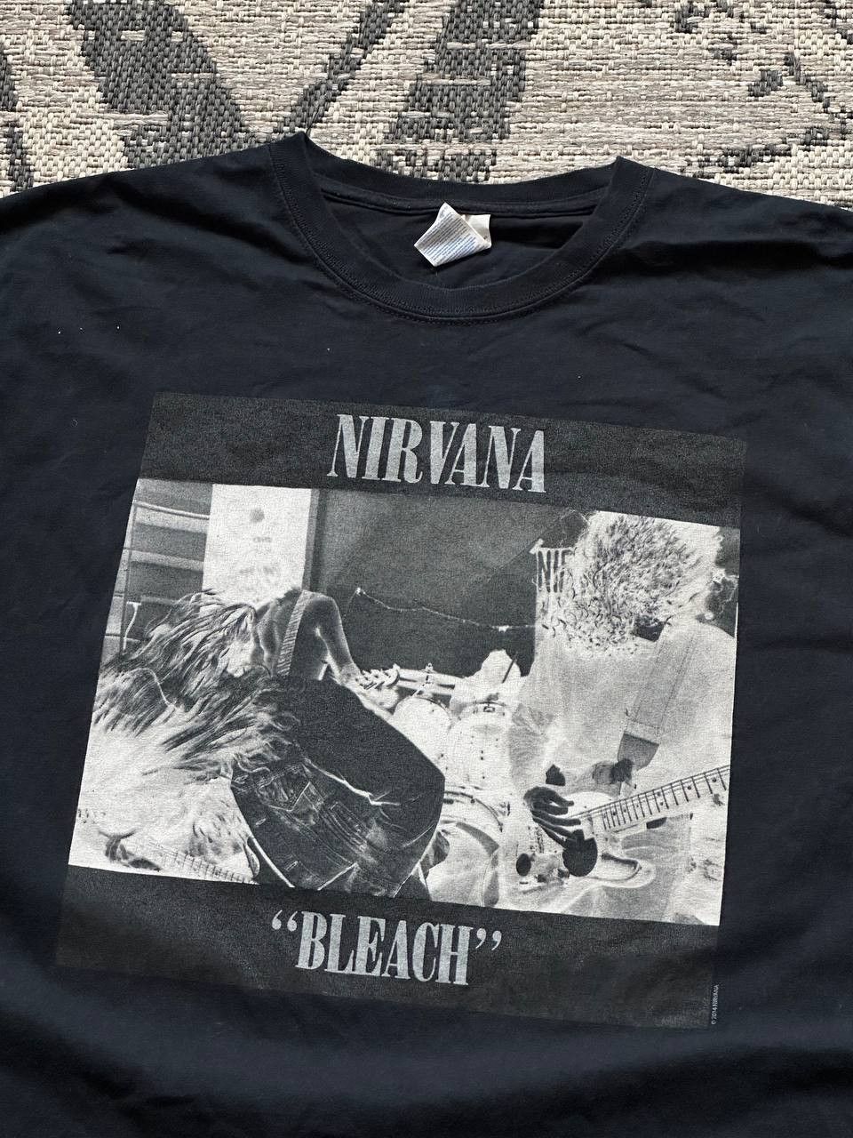Band Tees Nirvana Bleach Sub Pop Vintage Band Tee Kurt Cobain Size US XL / EU 56 / 4 - 4 Thumbnail