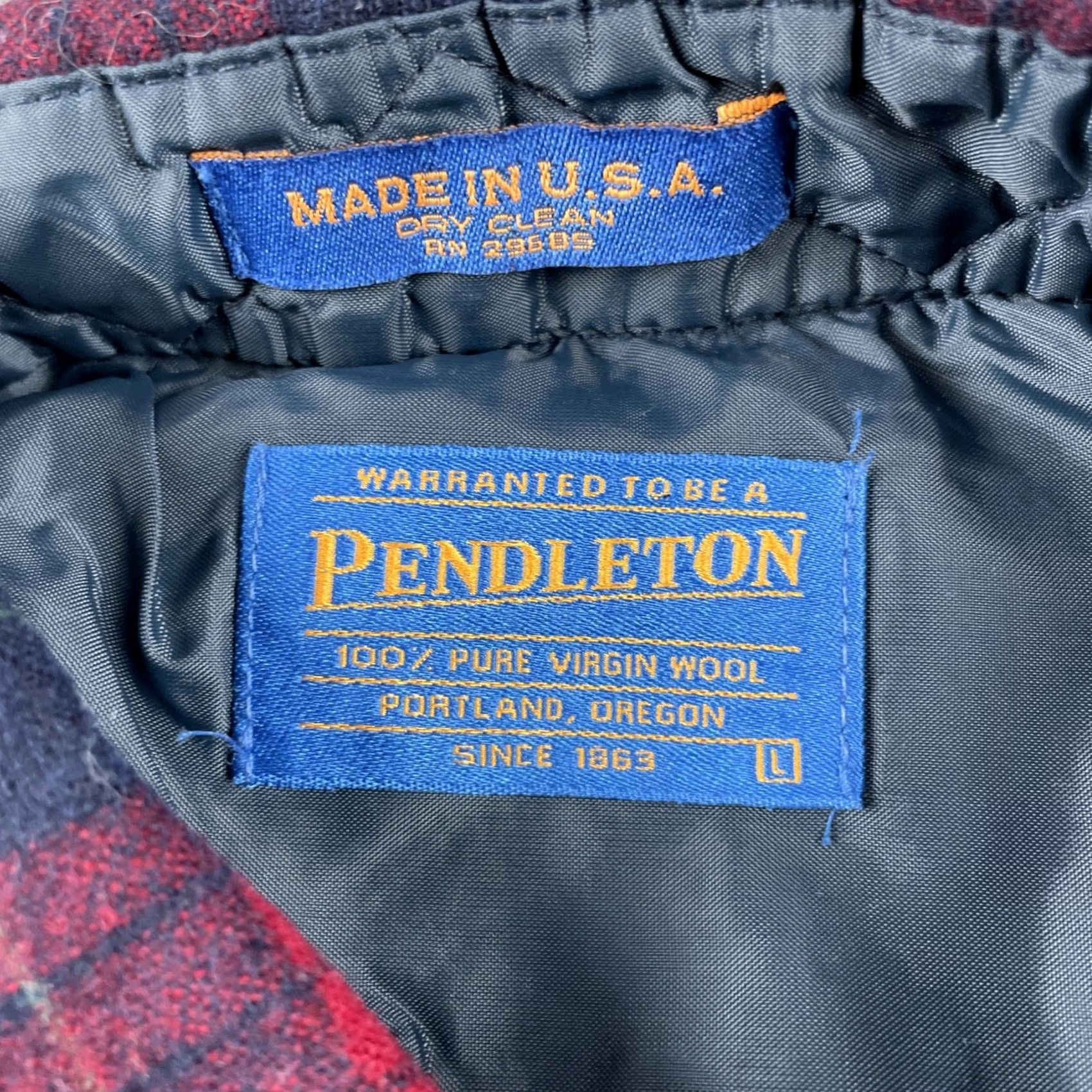 Pendleton VINTAGE Pendleton Men’s Large Reg Wool Flannel Button Up Shirt Made In USA EUC Size US L / EU 52-54 / 3 - 4 Thumbnail