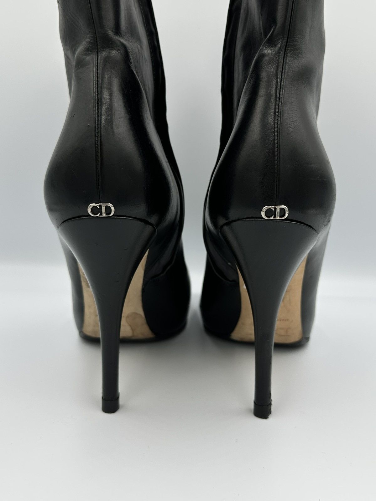 Dior Dior Leather boots metal logo CD on back made in Italy Size US 6 / IT 36 - 9 Thumbnail