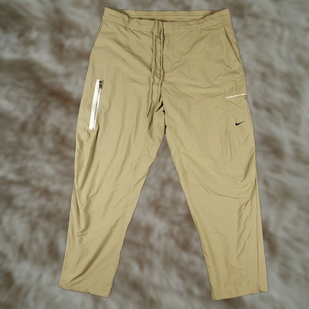 Nike Nike Pants Mens Size 38 Beige Nylon Lightweight NSW Utility Pants Jogger Regular Inseam 28in - Khaki/Beige, Basketball/Running, Sportswear Mens Size US 38 / EU 54 - 1 Thumbnail