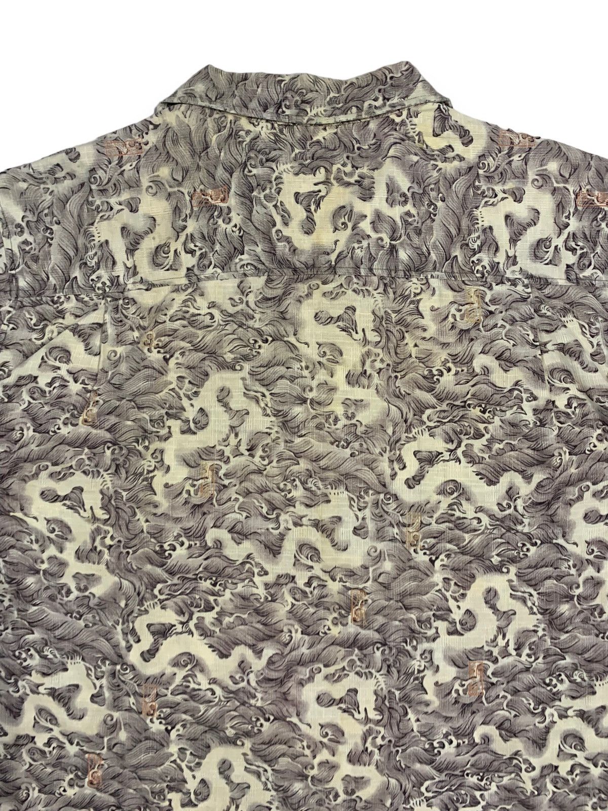 Yohji Yamamoto Vintage Japanese Brand All Over Graphics Dragon Art Shirts Size US L / EU 52-54 / 3 - 11 Thumbnail