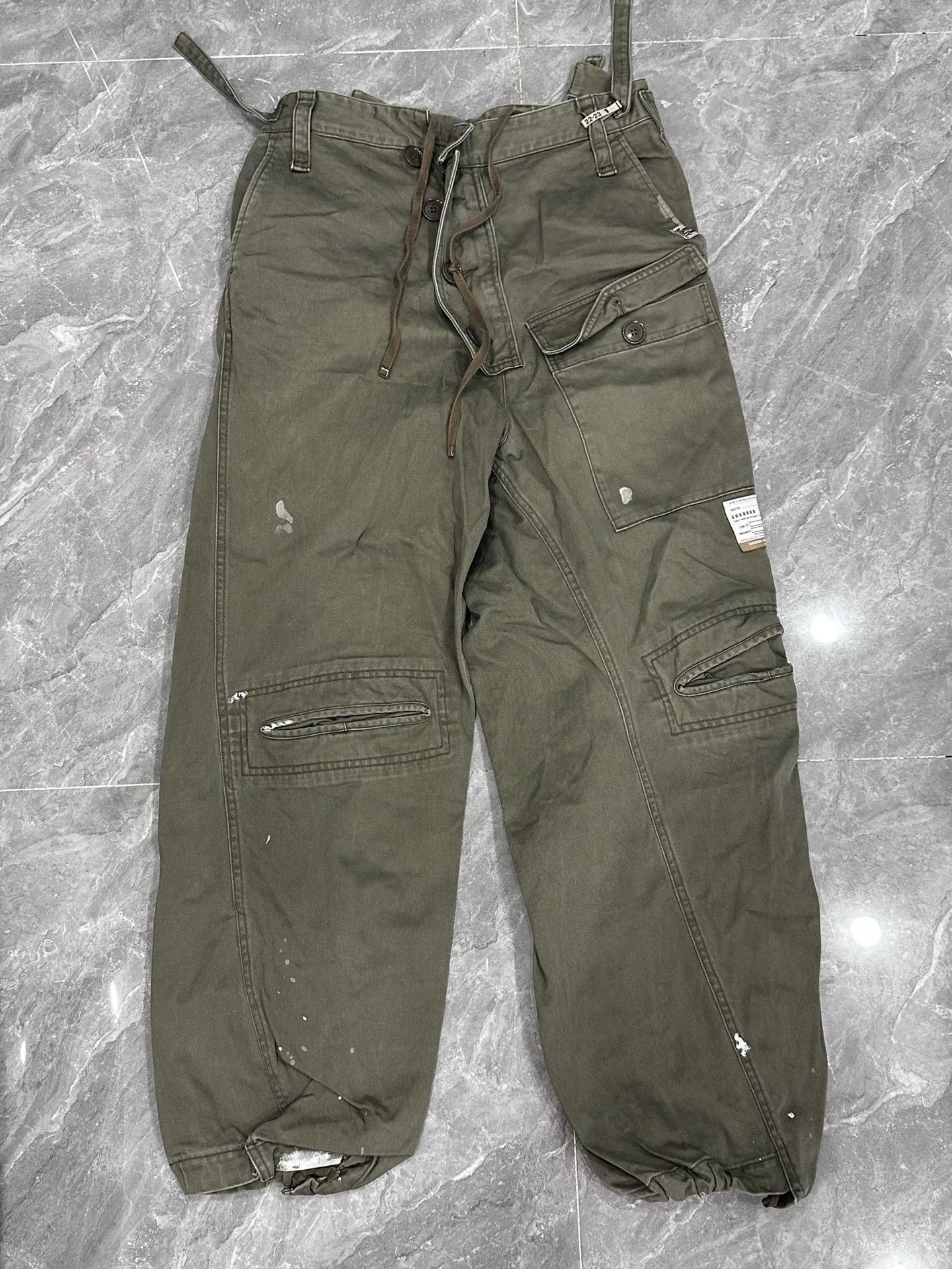Maison MIHARA YASUHIRO Maison Mihara Yasuhiro Oversized Cargo Pants Size US 30 / EU 46 - 1 Thumbnail