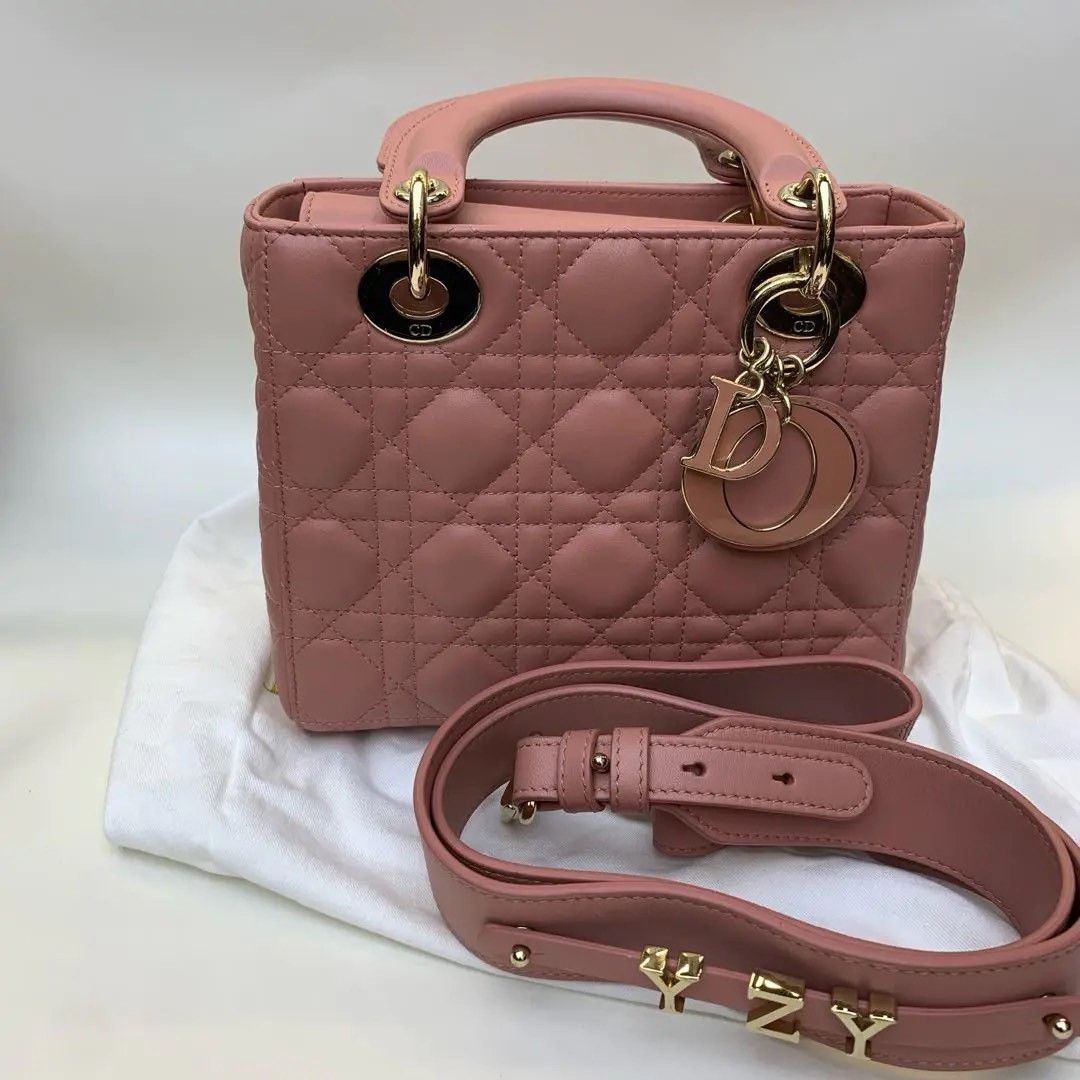 Dior Pre-loved Bag Very good condition Size ONE SIZE - 1 Thumbnail