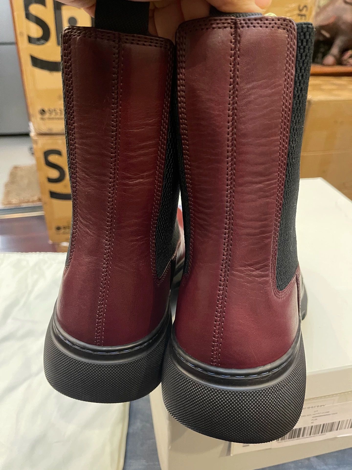Burberry Burberry Unisex Thick-Soled Leather Boots 40/42 Deep Magenta Size US 7 / EU 40 - 4 Thumbnail