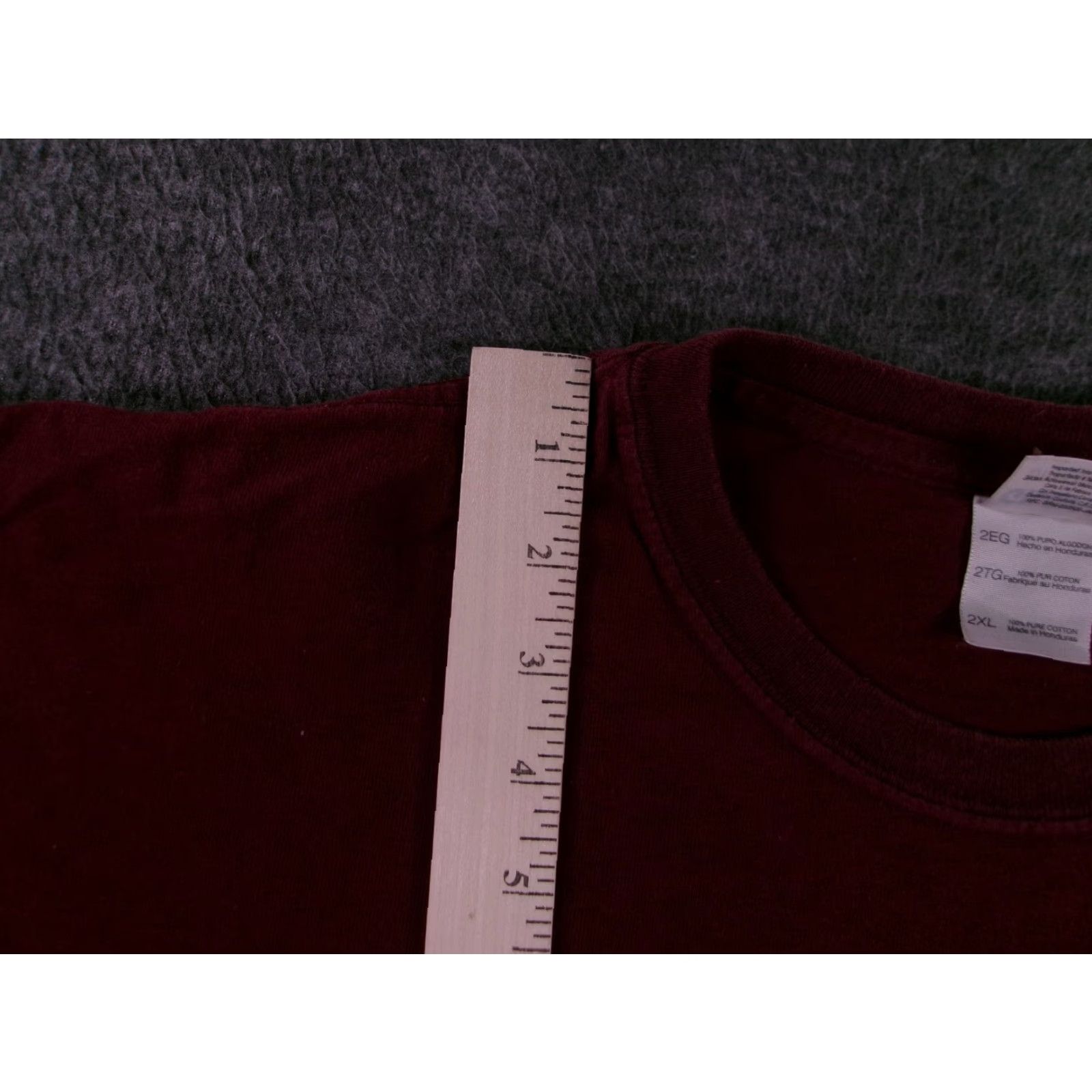 Gildan Gildan Texas A&M Maroon Out 2007 Graphic Tee Men 2XL Red College Casual Shirt Size US XXL / EU 58 / 5 - 4 Thumbnail