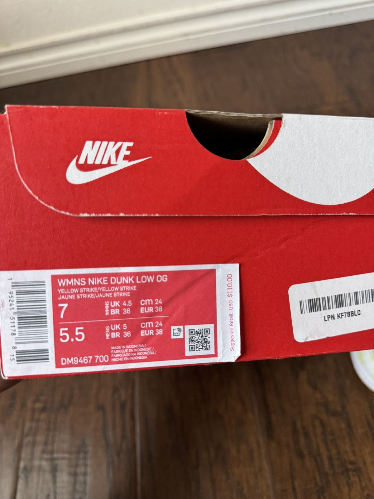 Nike Nike Yellow Strike Dunk Low Size US 7 / IT 37 - 6 Thumbnail