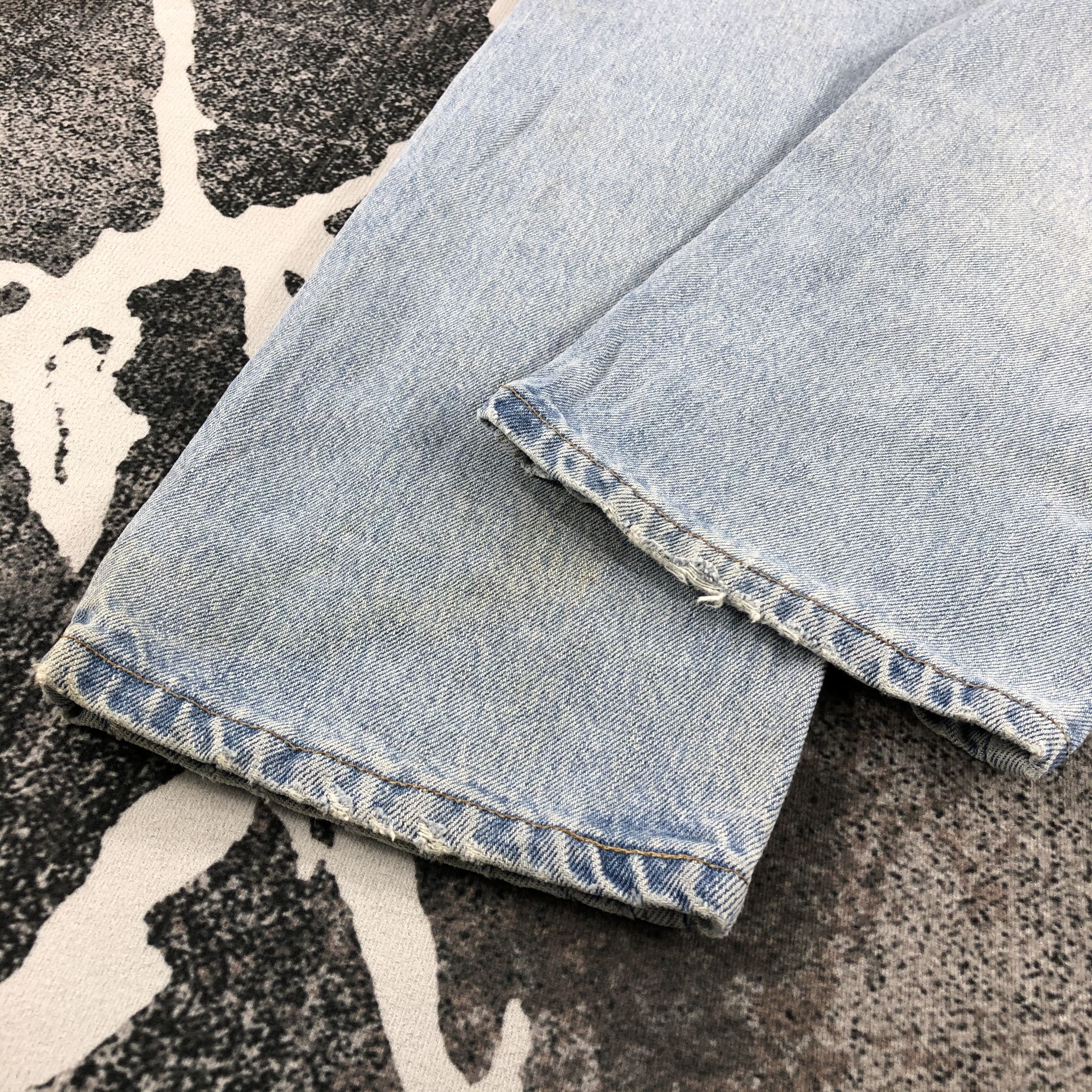 Levi's Vintage Levi's 505 Jeans Medium Wash Denim KJ798 Size US 32 / EU 48 - 5 Thumbnail
