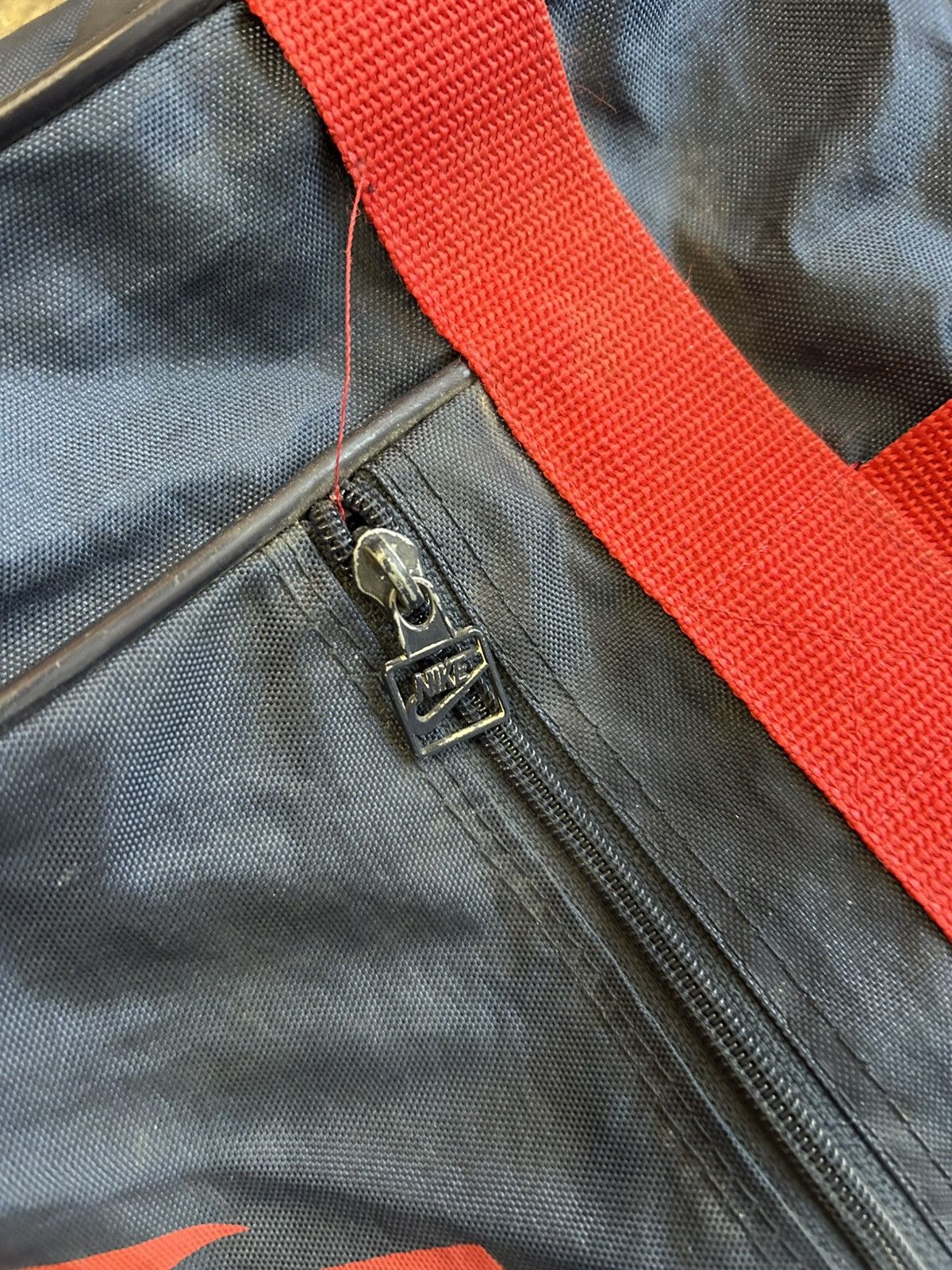 Nike Vintage Nike Duffle Bag – 90s Red/Blue Size ONE SIZE - 2 Thumbnail