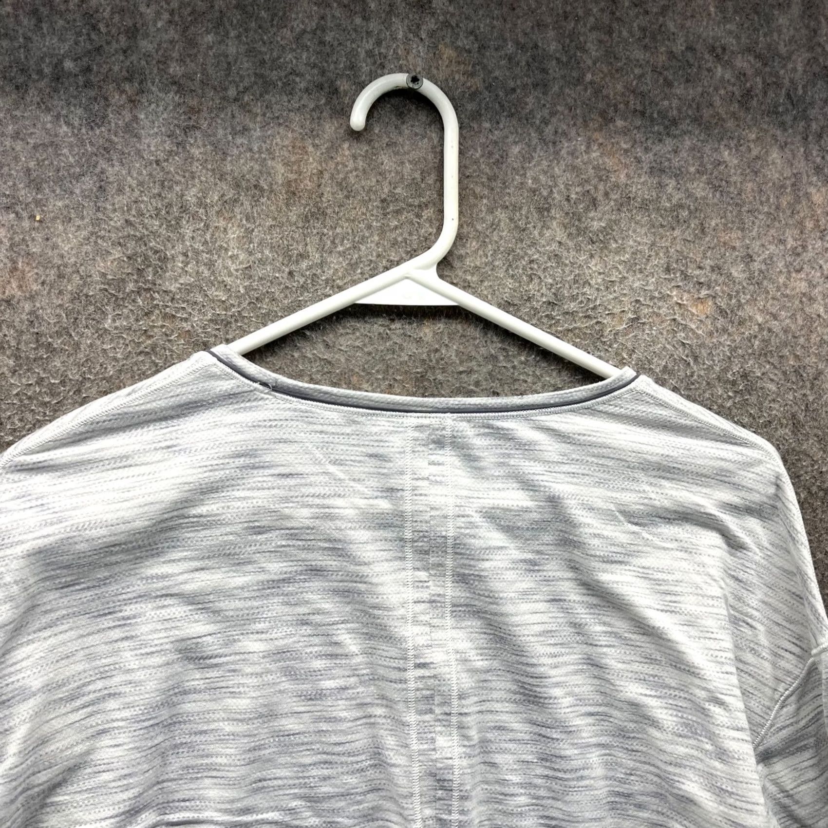 Lululemon VINTAGE? No. (Cannot determine) Size M / US 6-8 / IT 42-44 - 7 Thumbnail