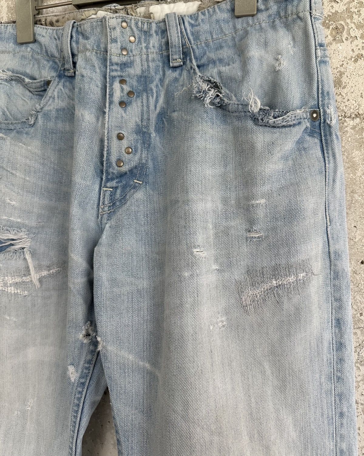 Isamu Katayama Backlash Isamu Katayama Backlash ‘Leather Repair’ Distressed Denim Size US 31 - 4 Thumbnail