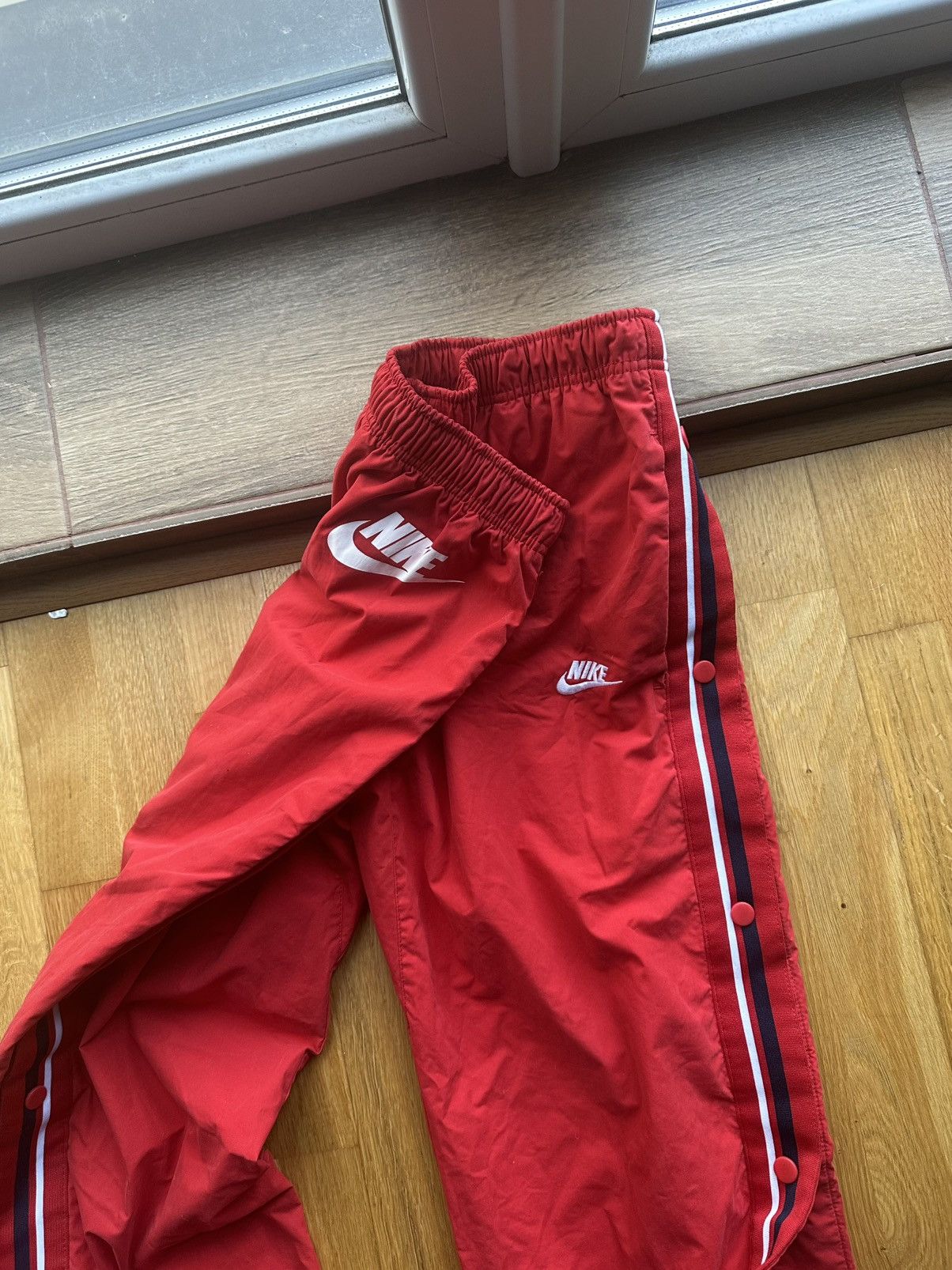 Nike Vintage Y2K Nike Red Nylon Pants Size US 32 / EU 48 - 4 Thumbnail