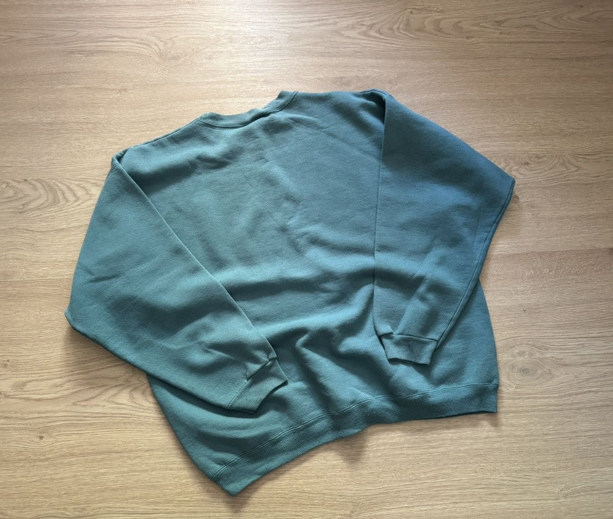 Hanes Vintage 90’s Hanes Rhode Island Ocean State Faded Sweatshirt Size US XL / EU 56 / 4 - 3 Thumbnail
