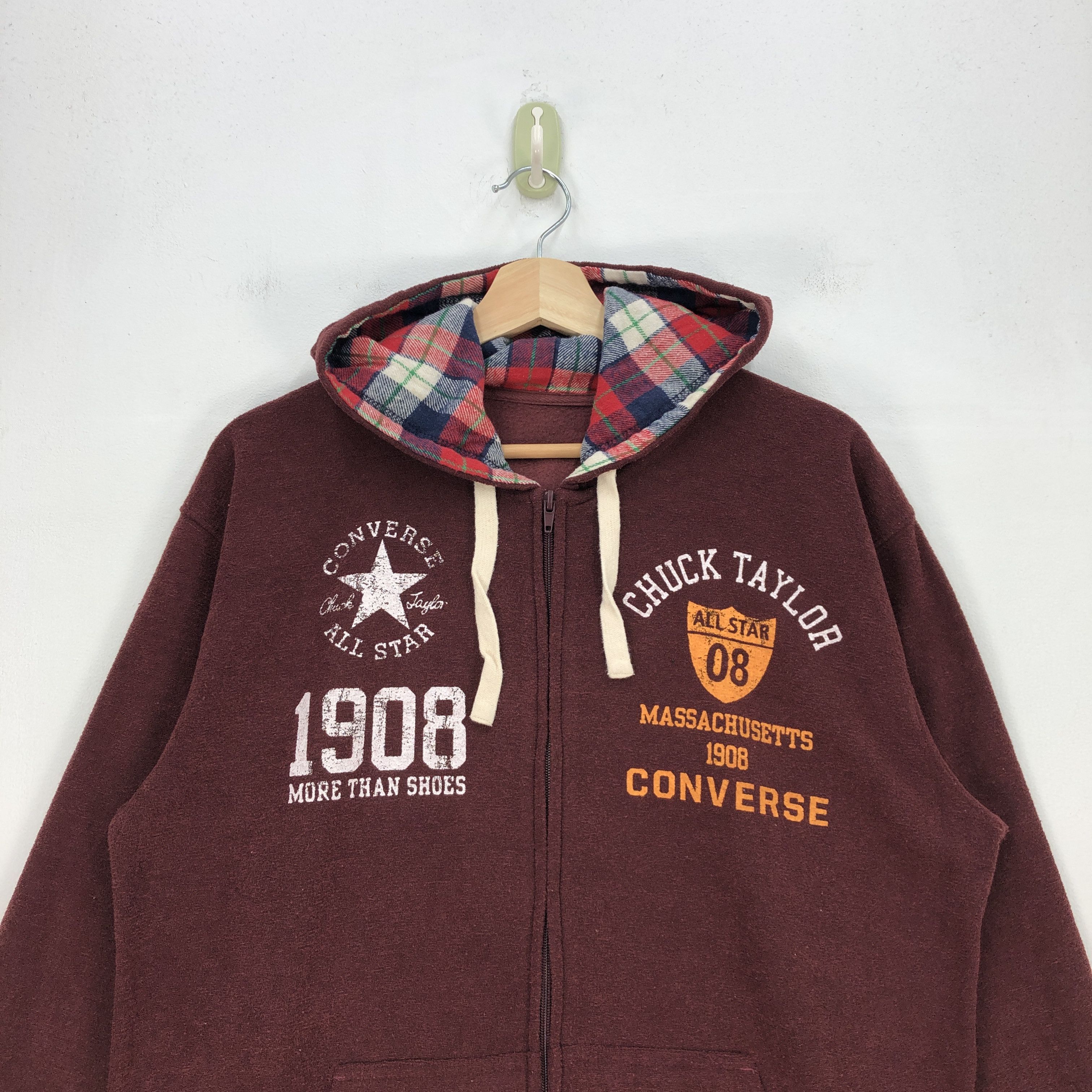 Converse × Vintage Vintage Converse Sweatshirt Chuck Taylor Hoodie Sweater Size US L / EU 52-54 / 3 - 3 Thumbnail
