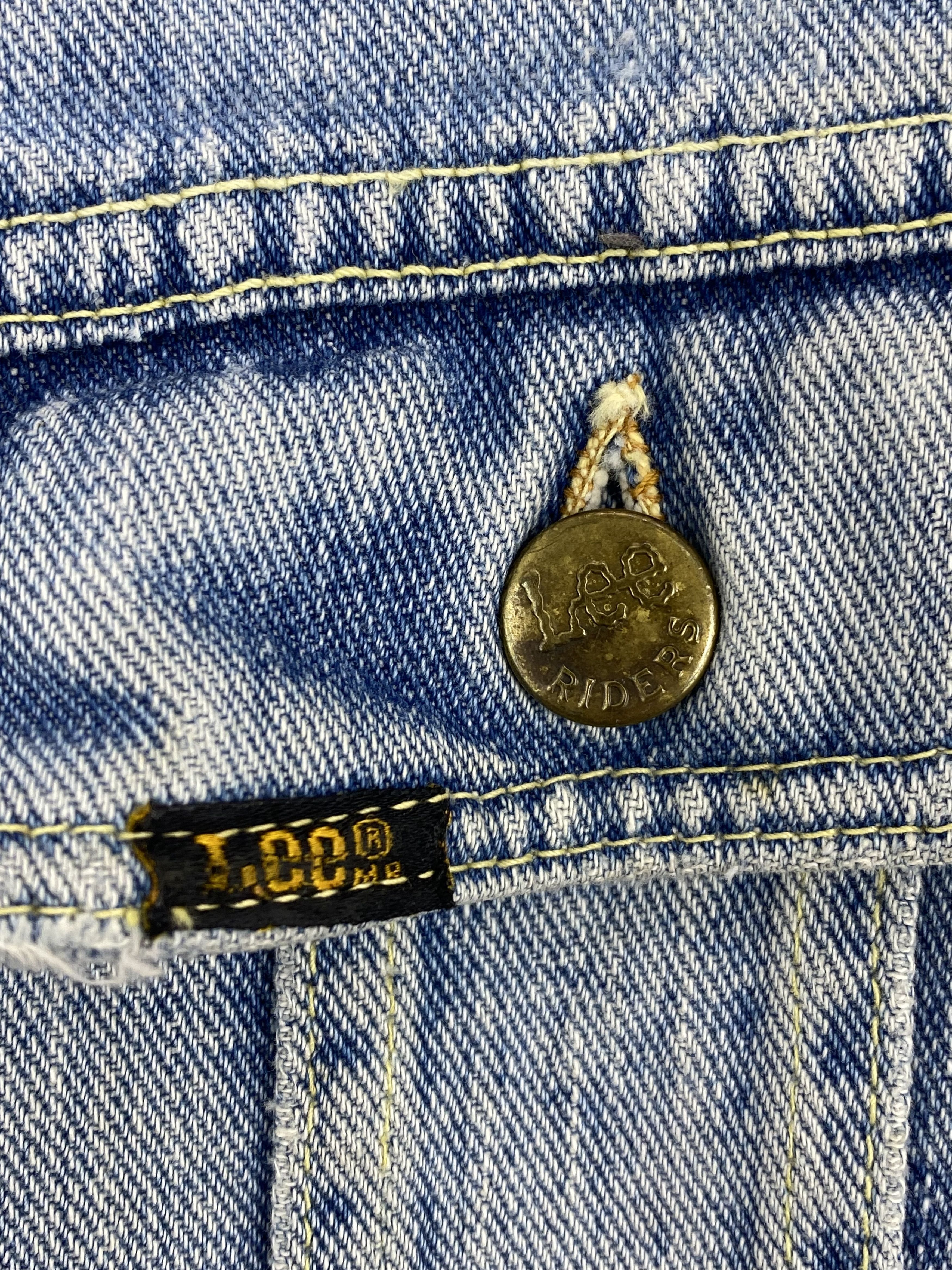 Lee Vintage 90s Lee Riders Ripped Button Up Denim Jacket MJ0004 Size US M / EU 48-50 / 2 - 5 Thumbnail