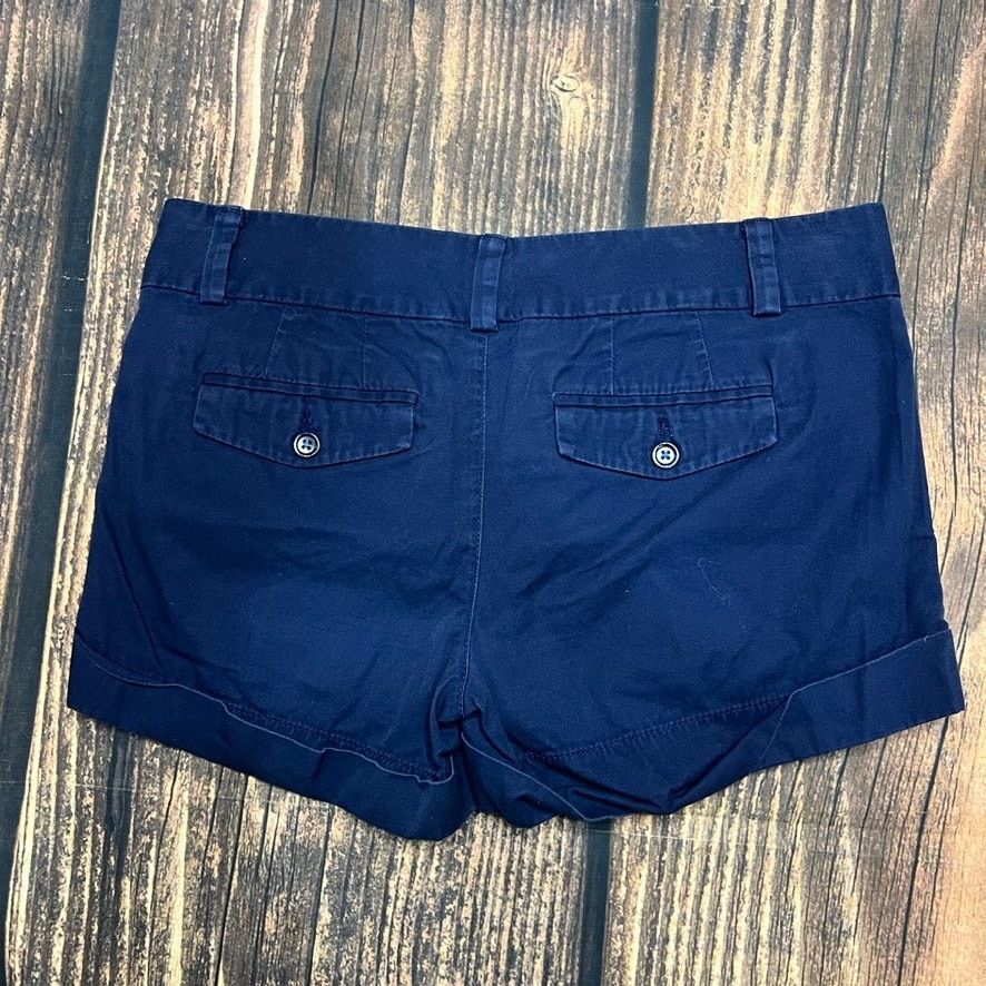 Lilly Pulitzer Lilly Pulitzer Women's Chino Barclay Shorts Blue Size 2 Size 26" / US 2 / IT 38 - 4 Thumbnail