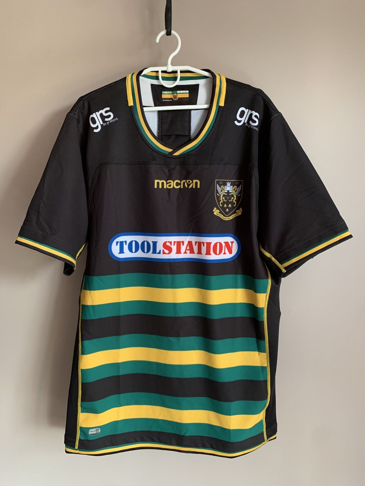 Macron Northampton Saints Rugby Union Shirt Macron Jersey Size 4XL Size US XXL / EU 58 / 5 - 1 Thumbnail