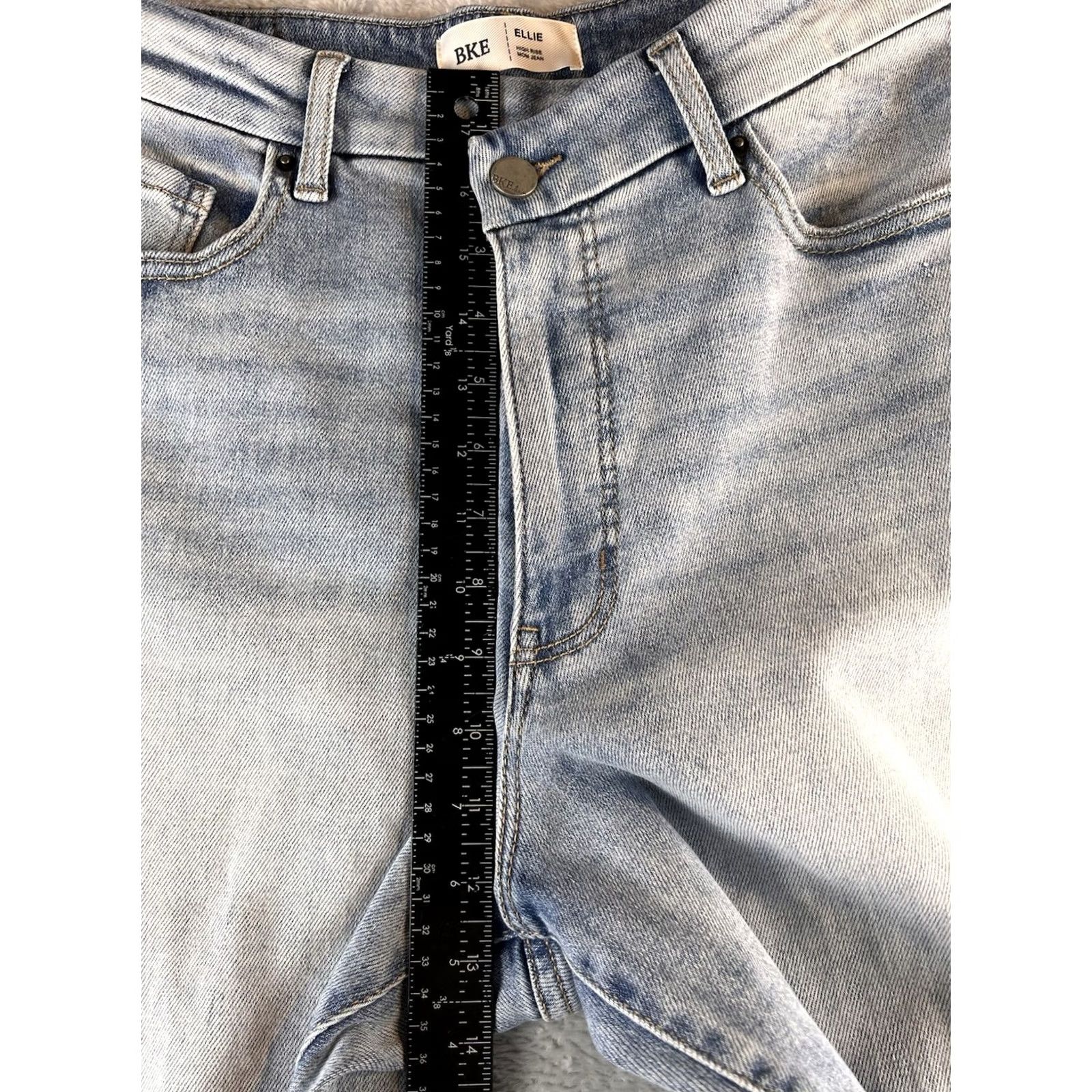 BKE BKE Ellie Mom Jeans Womens 32x28 Blue Distressed Light Wash Denim Boho Shirt? Size 24" / US 00 / IT 34 - 7 Thumbnail