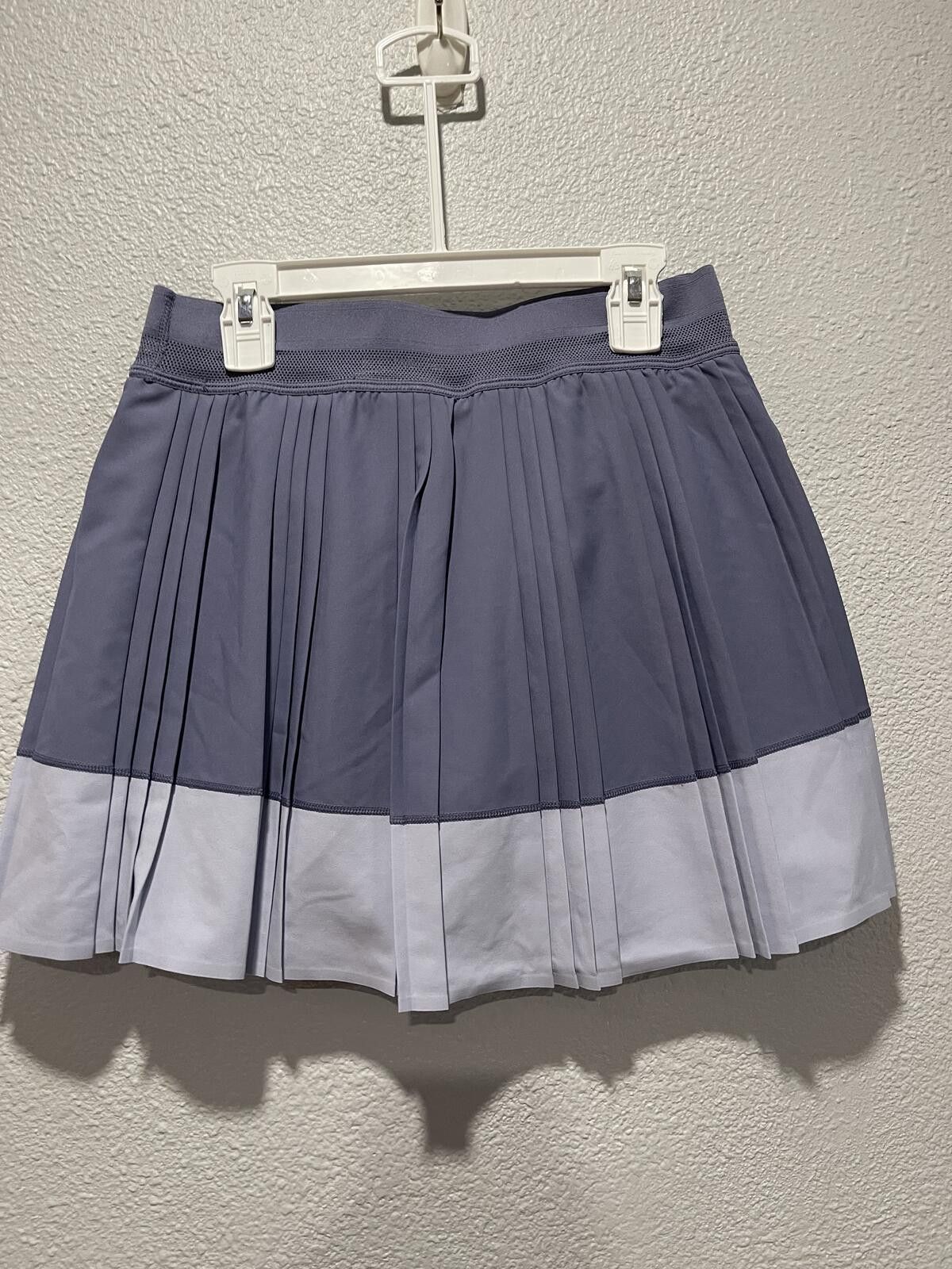 Nike Nike Pleated Two-Tone Tennis Skirt Size 28" / US 6 / IT 42 - 2 Thumbnail