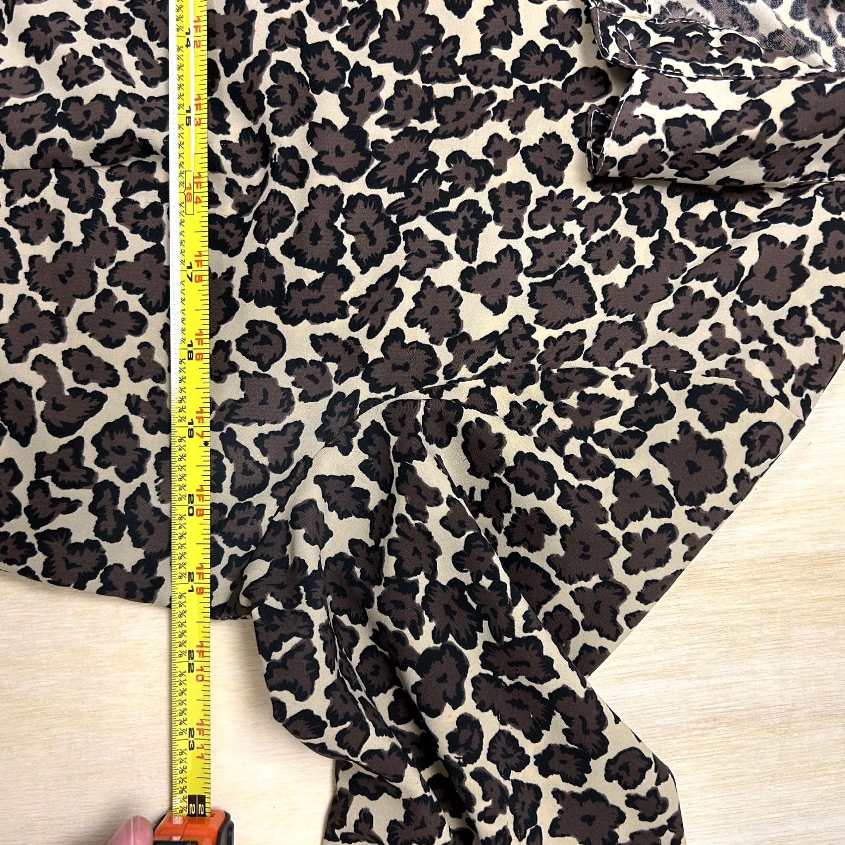 Vintage Y2K Apostrophe Button Up Shirt Womens Large Leopard Animal Print Long Sleeve Brown Size L / US 10 / IT 46 - 3 Thumbnail