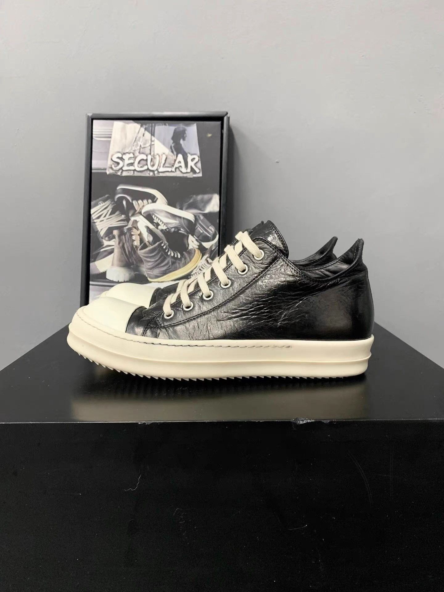 Rick Owens Rick Owens Mainline Shiny Calfskin Low Top Shoes K34 Size US 6 / EU 39 - 3 Thumbnail