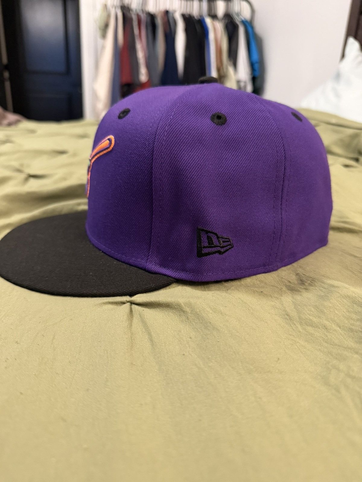 New Era New Era San Diego Padres Halloween fitted hats (2) 7 3/8 Size ONE SIZE - 5 Thumbnail