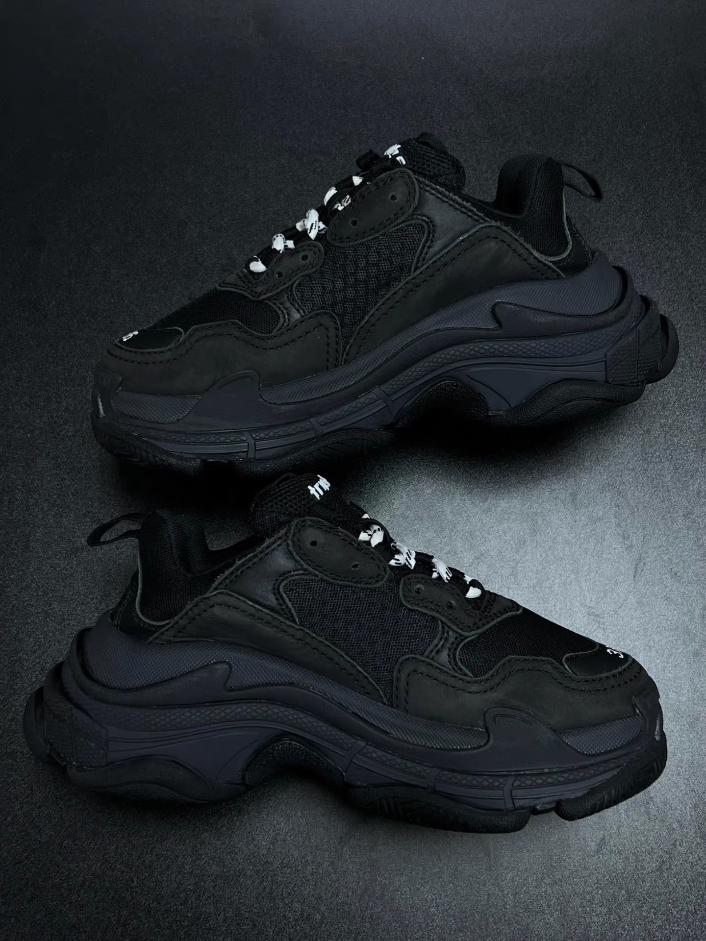 Balenciaga Balenciaga Triple S Sneakers K15 Size US 6 / IT 36 - 6 Thumbnail