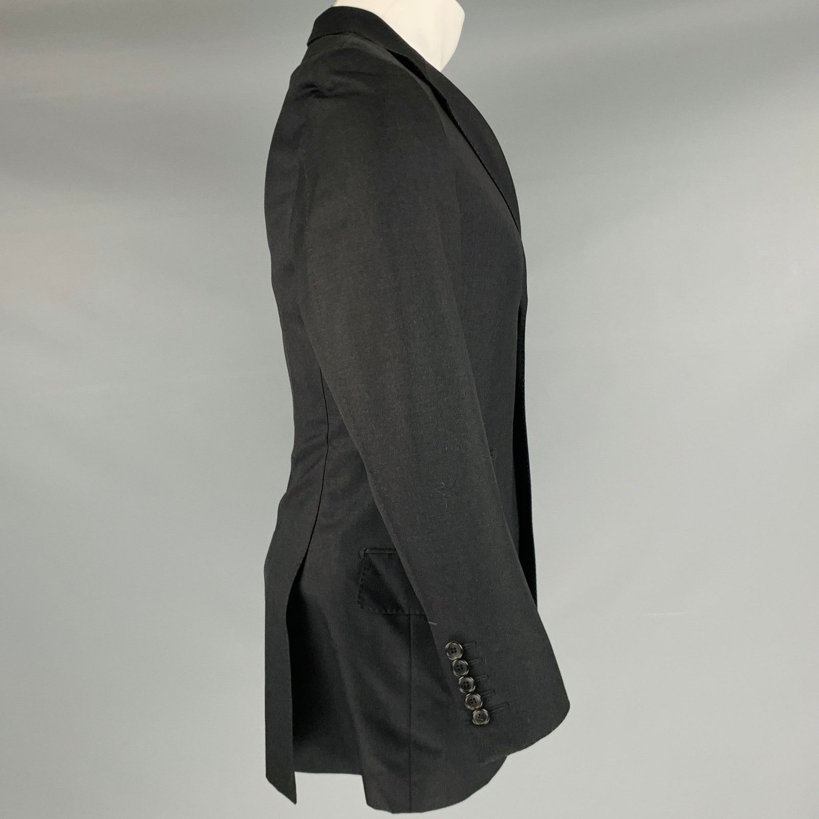 Tom Ford TOM FORD Size 38 Grey Wool Peak Lapel Sport Coat Size 38R - 2 Thumbnail