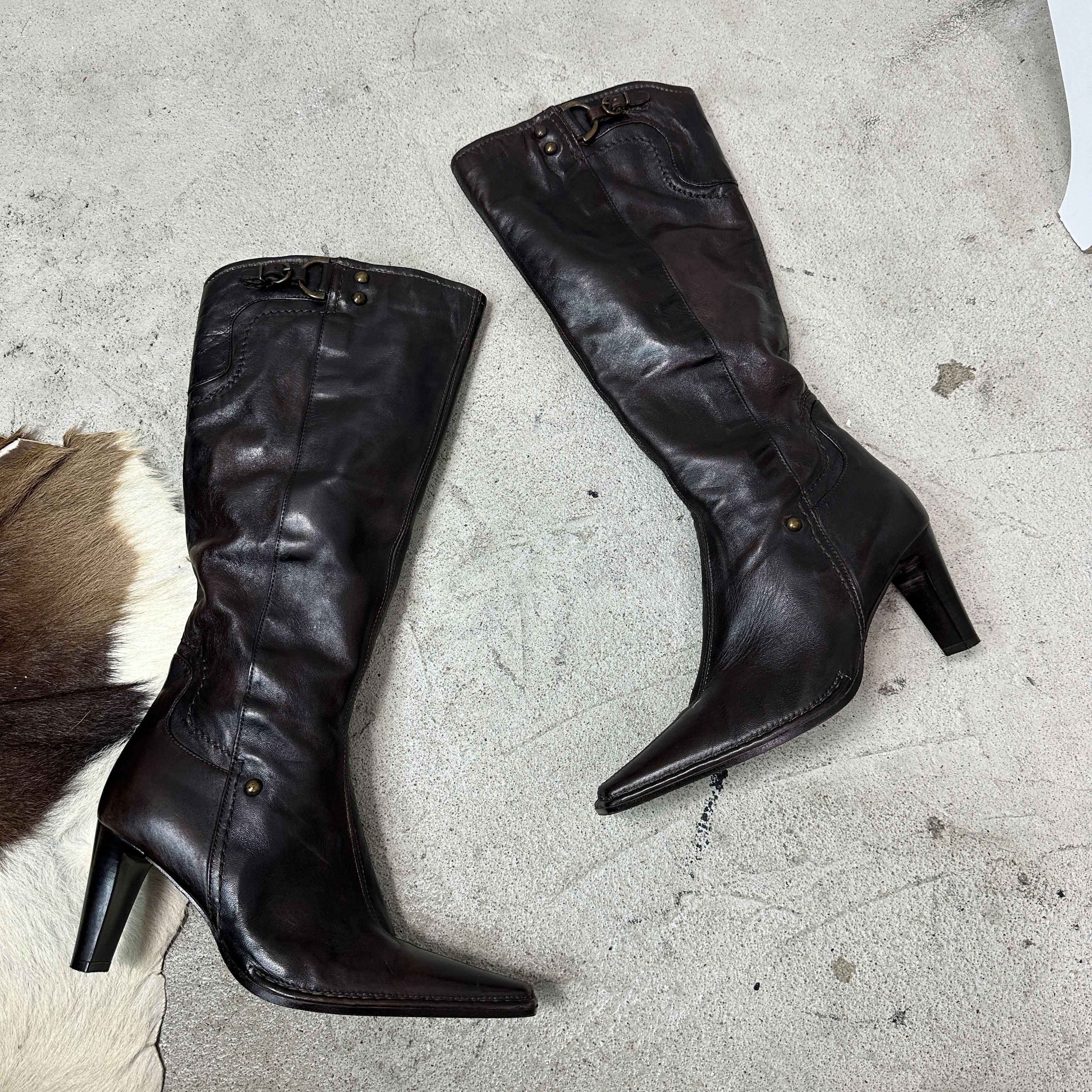 Vintage Vintage Leather Pointy Buckled Chocolate Brown Boots Y2K Size US 6 / IT 36 - 5 Thumbnail