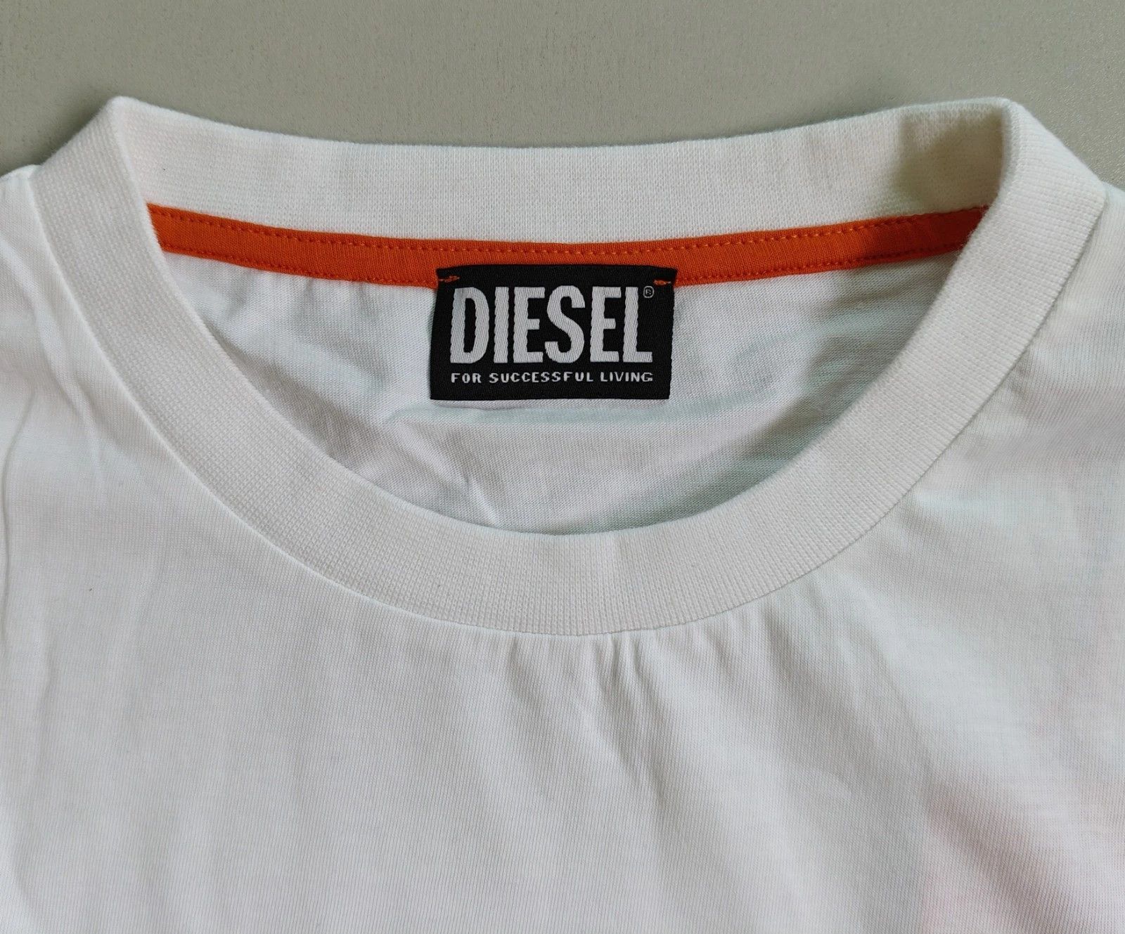Diesel DIESEL White T-Shirt With Logo Patch T 4138 Size US M / EU 48-50 / 2 - 4 Thumbnail
