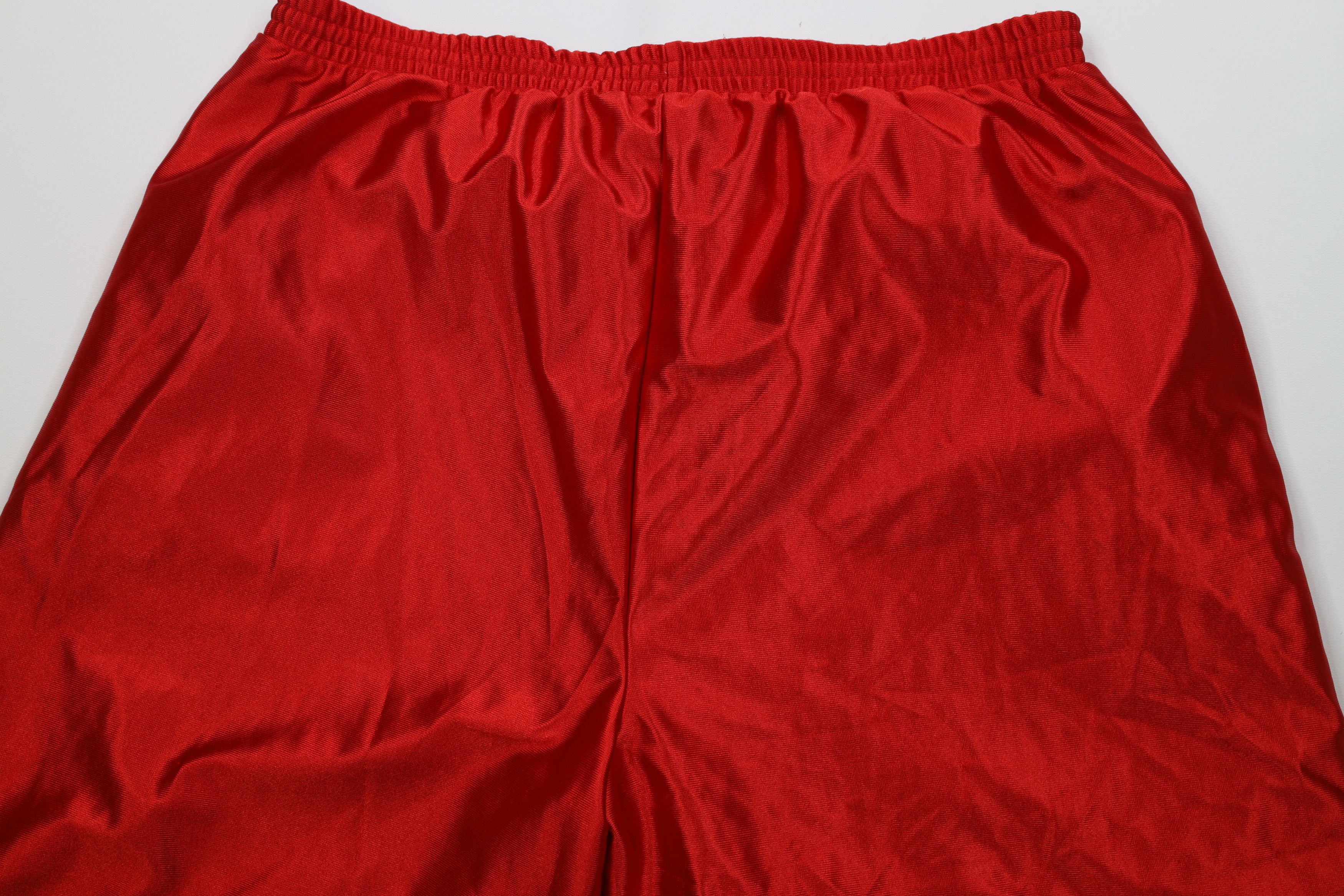 Spalding Vintage 90s Spalding Basketball Basketball Shorts Red Size US 38 / EU 54 - 10 Thumbnail