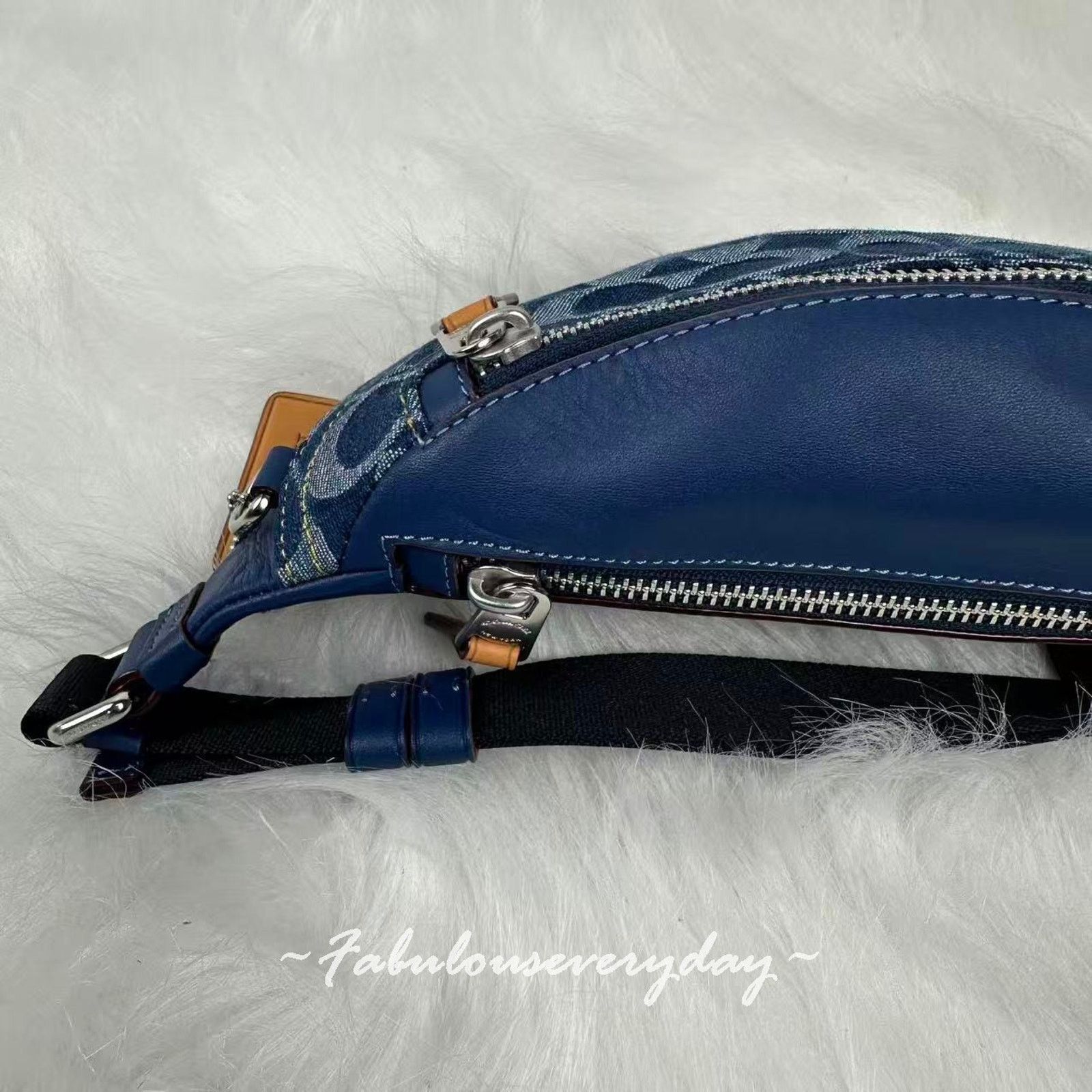 Coach Coach Men Warren Mini Belt Signature Denim Silver/Deep Blue Size ONE SIZE - 6 Thumbnail