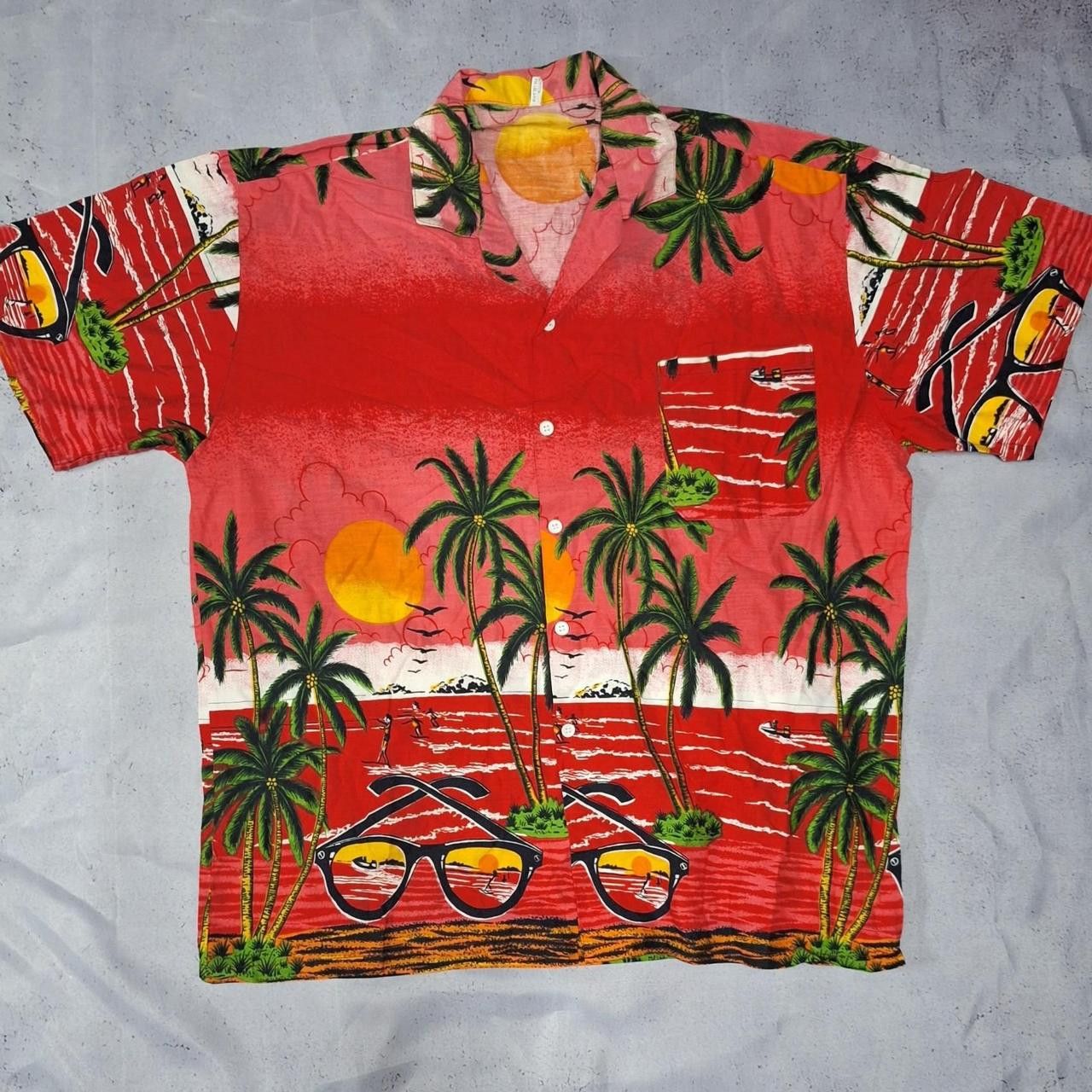 Other Red Hawaiian shirt with sunglasses #tropical Size US L / EU 52-54 / 3 - 1 Thumbnail
