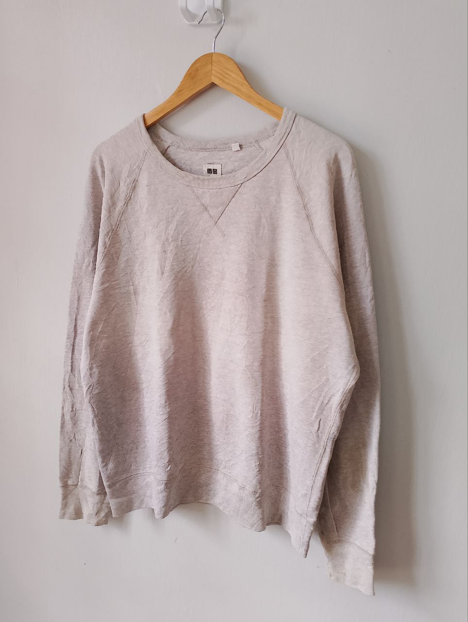 Uniqlo UNIQLO Japan Plain White Cream Sweatshirt Size US XL / EU 56 / 4 - 3 Thumbnail
