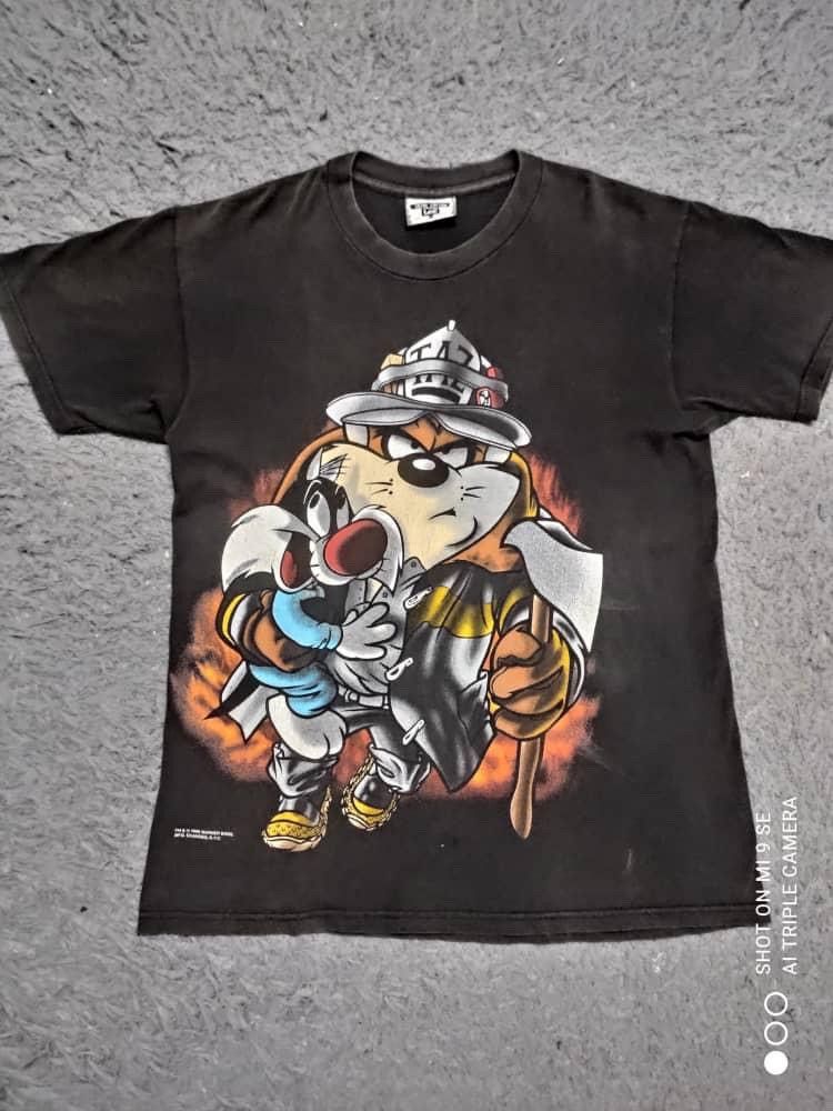 Warner Bros Vintage Tasmania back hit Size US L / EU 52-54 / 3 - 1 Thumbnail