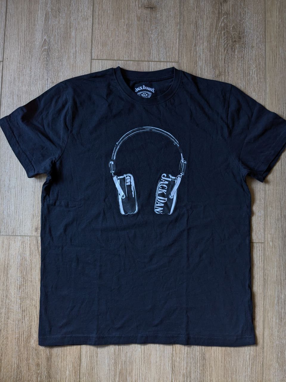 Vintage Jack Daniel’s Headphones Graphic T-Shirt Black Size US L / EU 52-54 / 3 - 1 Thumbnail